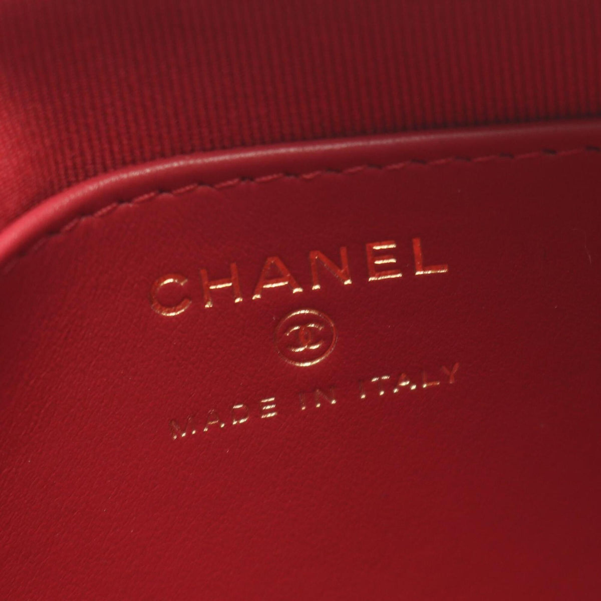 Chanel Black Leather Handbag Shoulder Bag (Pre-Owned)