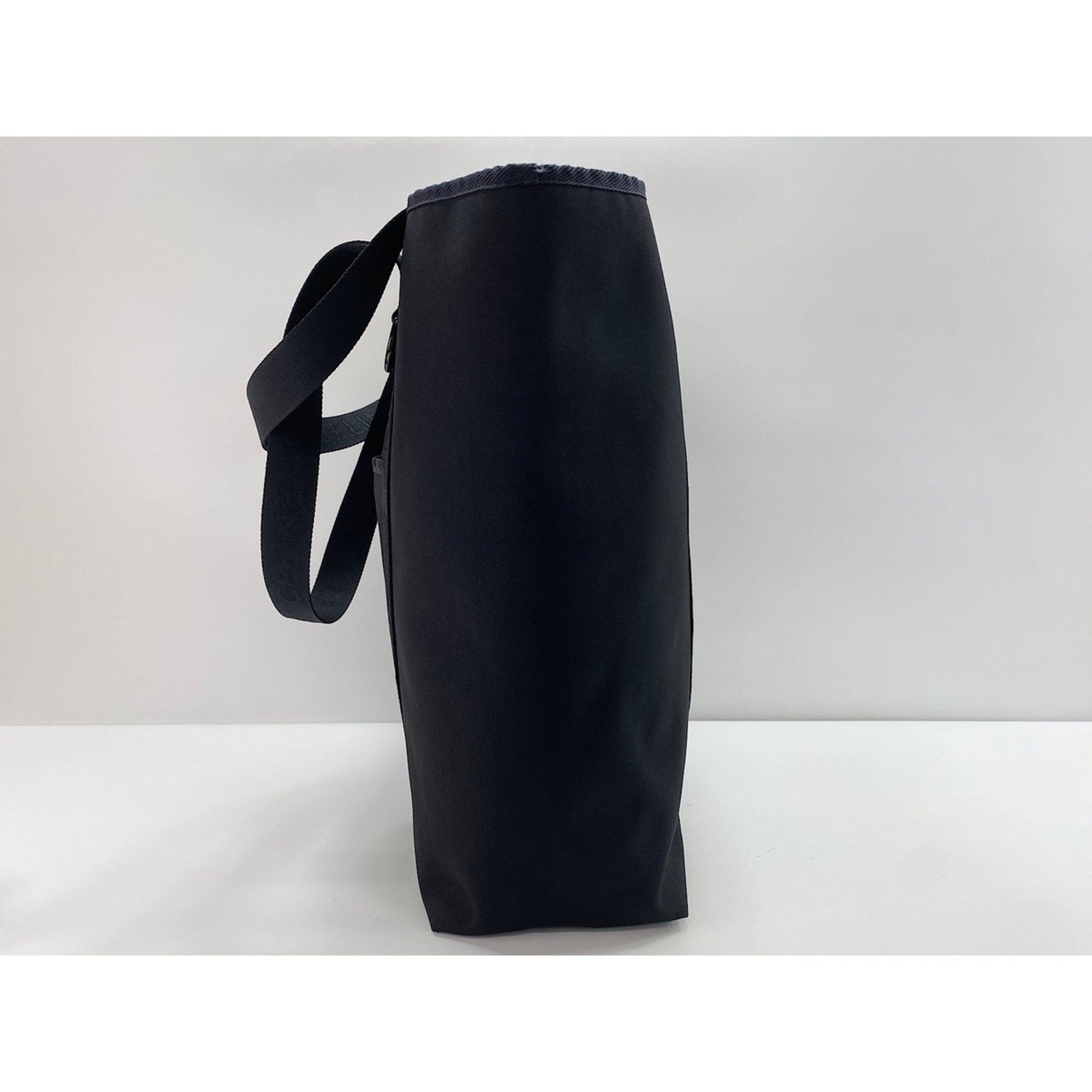 Celine Black Handbag (Pre-Owned)