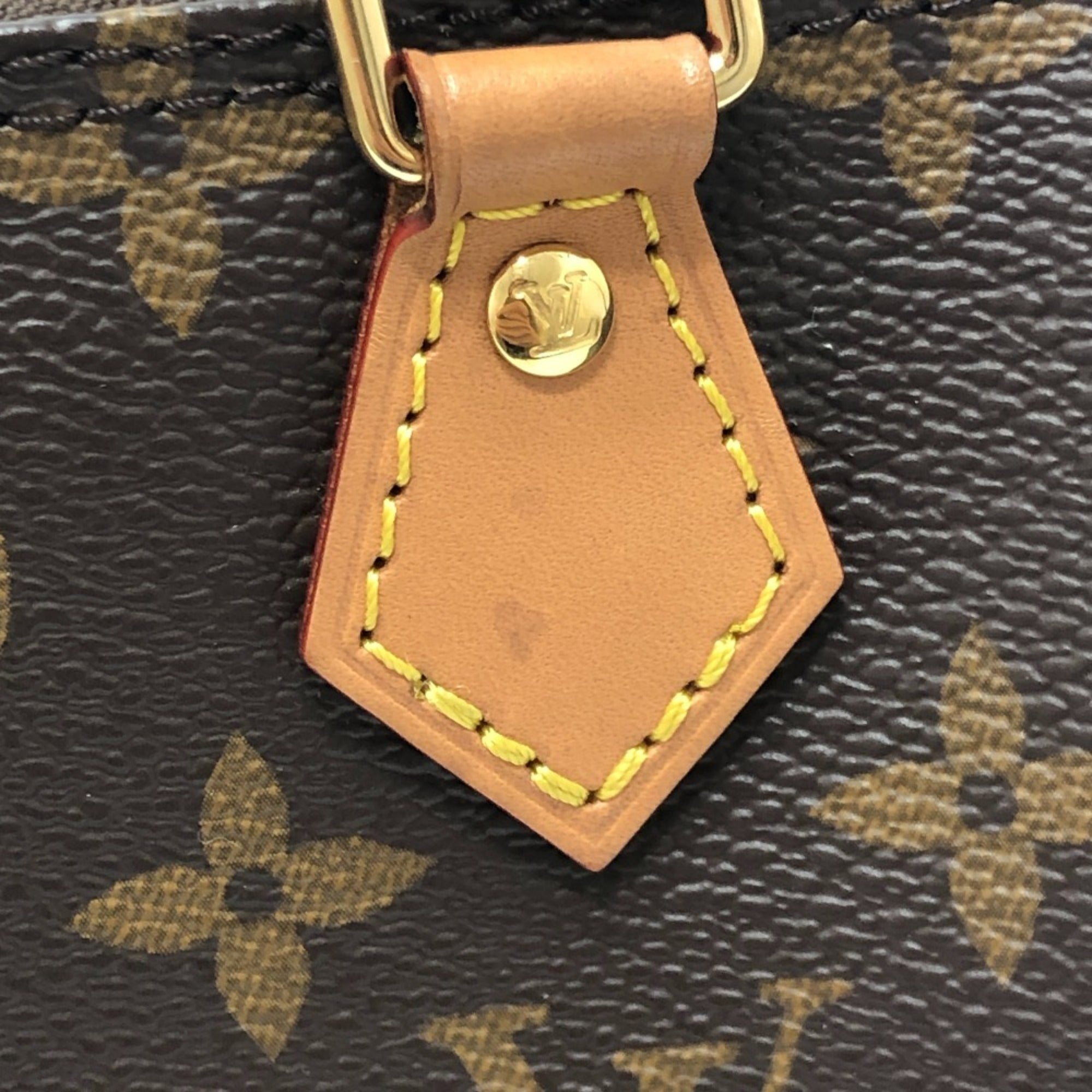 Louis Vuitton Brown Monogram Canvas Handbag Shoulder Bag (Pre-Owned)