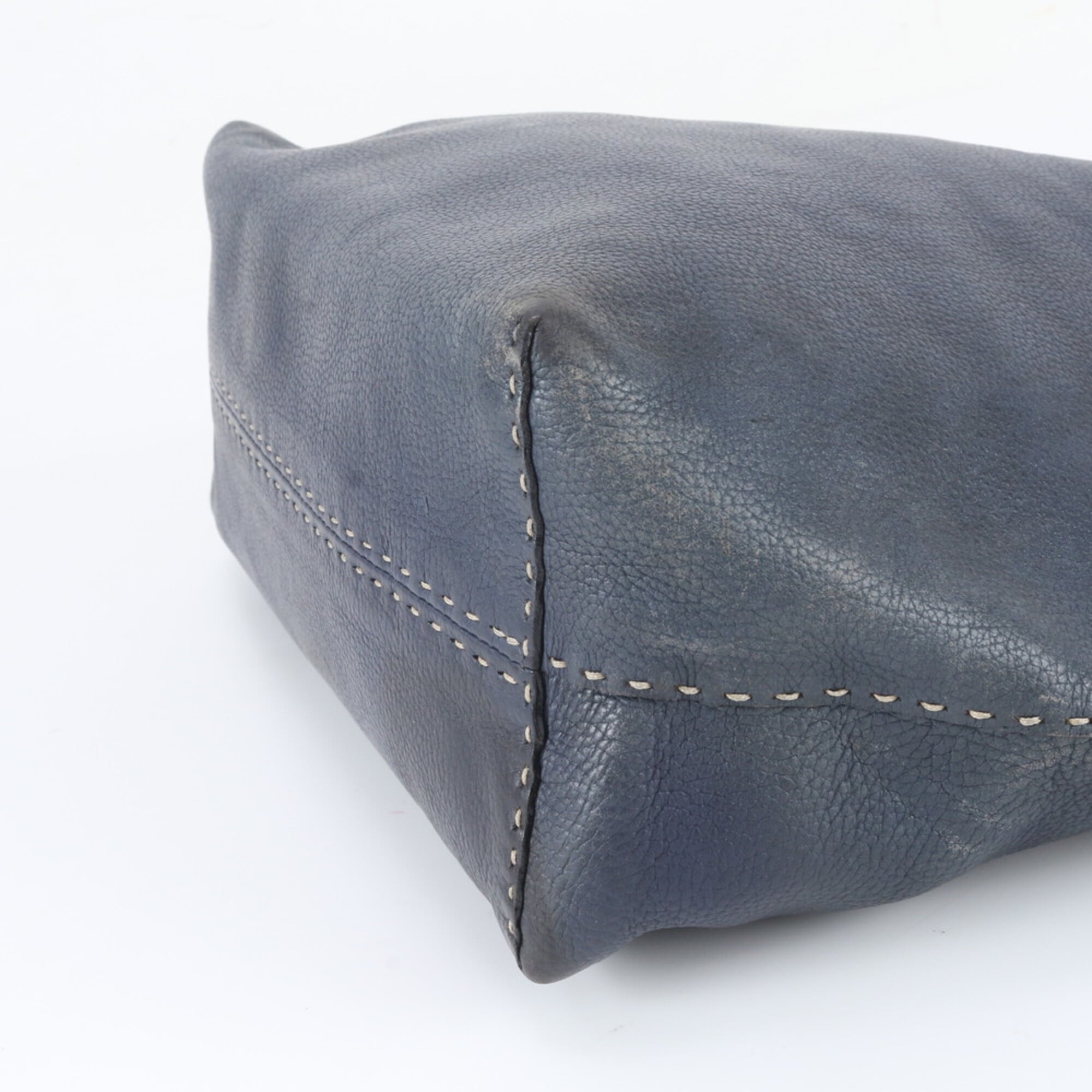 Fendi Navy Leather Shoulder Bag Tote Bag (Pre-Owned)