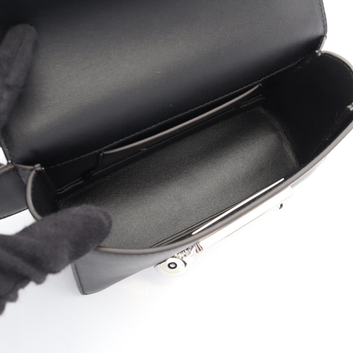 Marni Black Leather Fanny Pack (Pre-Owned)