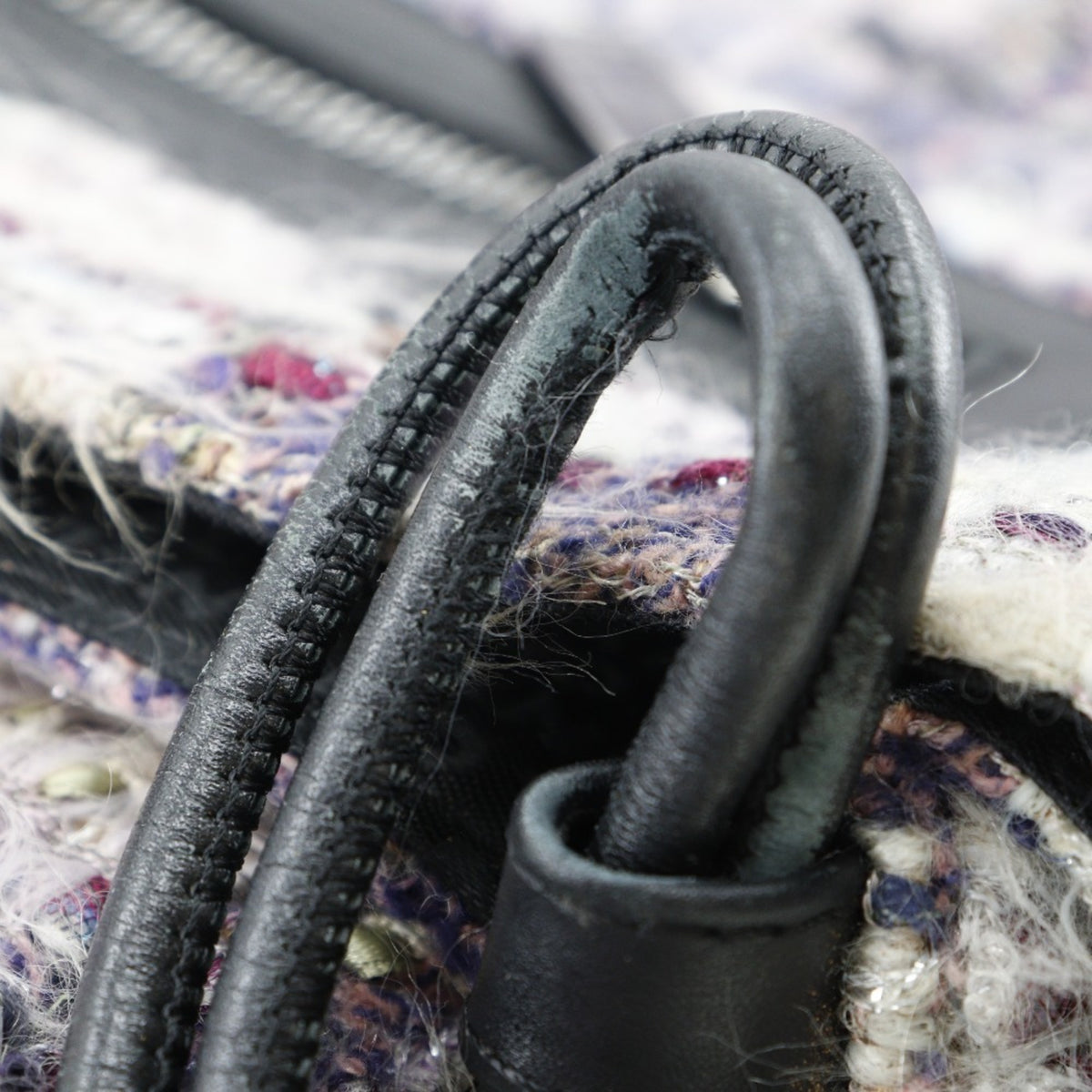 Chanel Purple Tweed Shoulder Bag (Pre-Owned)