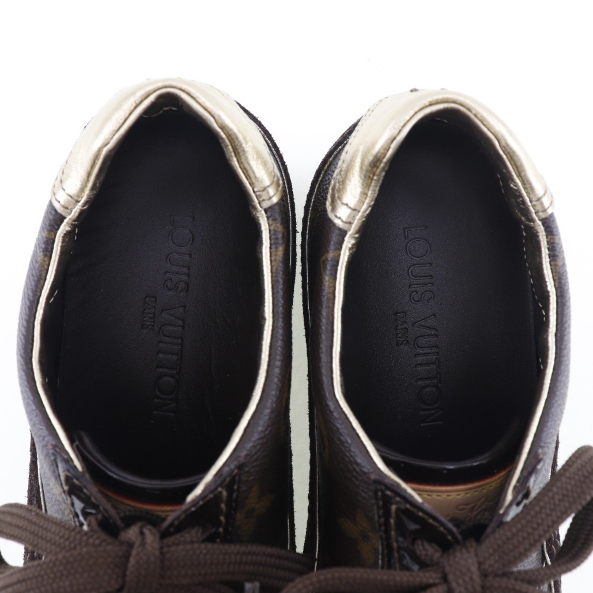 Louis Vuitton Sneakers (Pre-Owned)