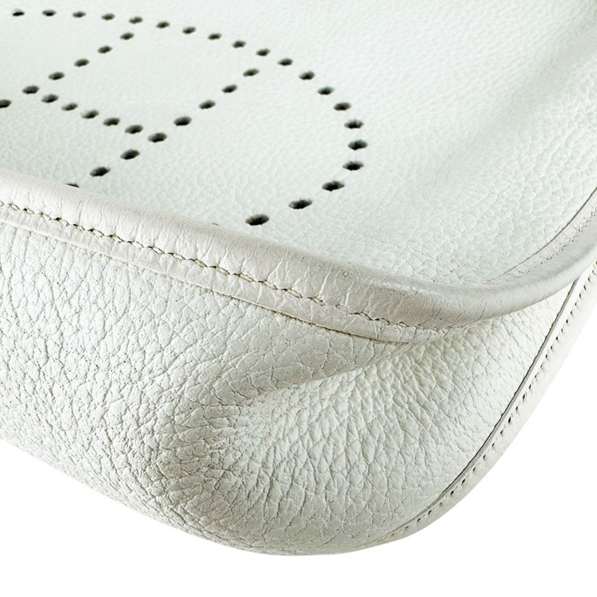 Hermes White Taurillon Clemence Leather Shoulder Bag (Pre-Owned)