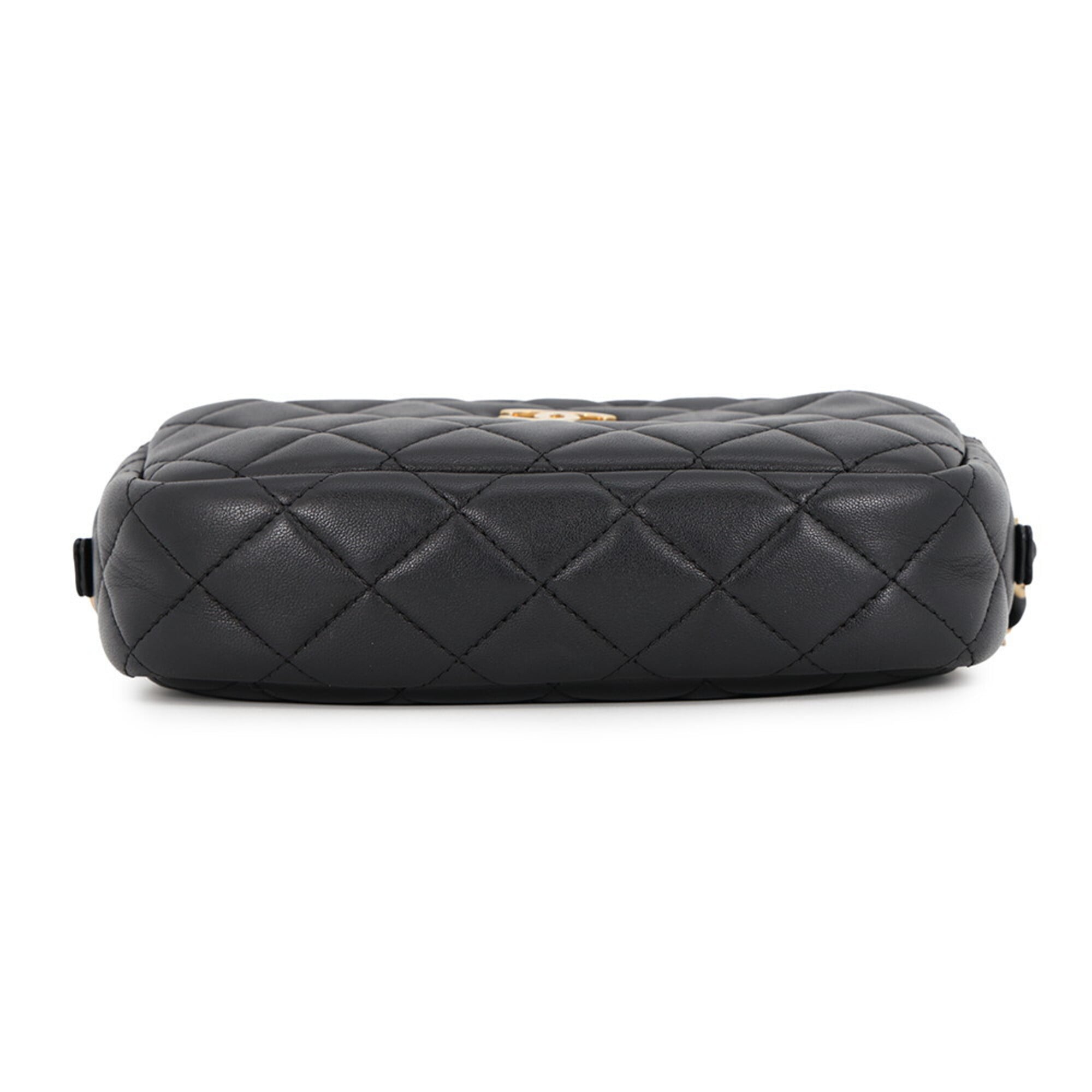 Chanel Black Leather Handbag Pochette Shoulder Bag (Pre-Owned)