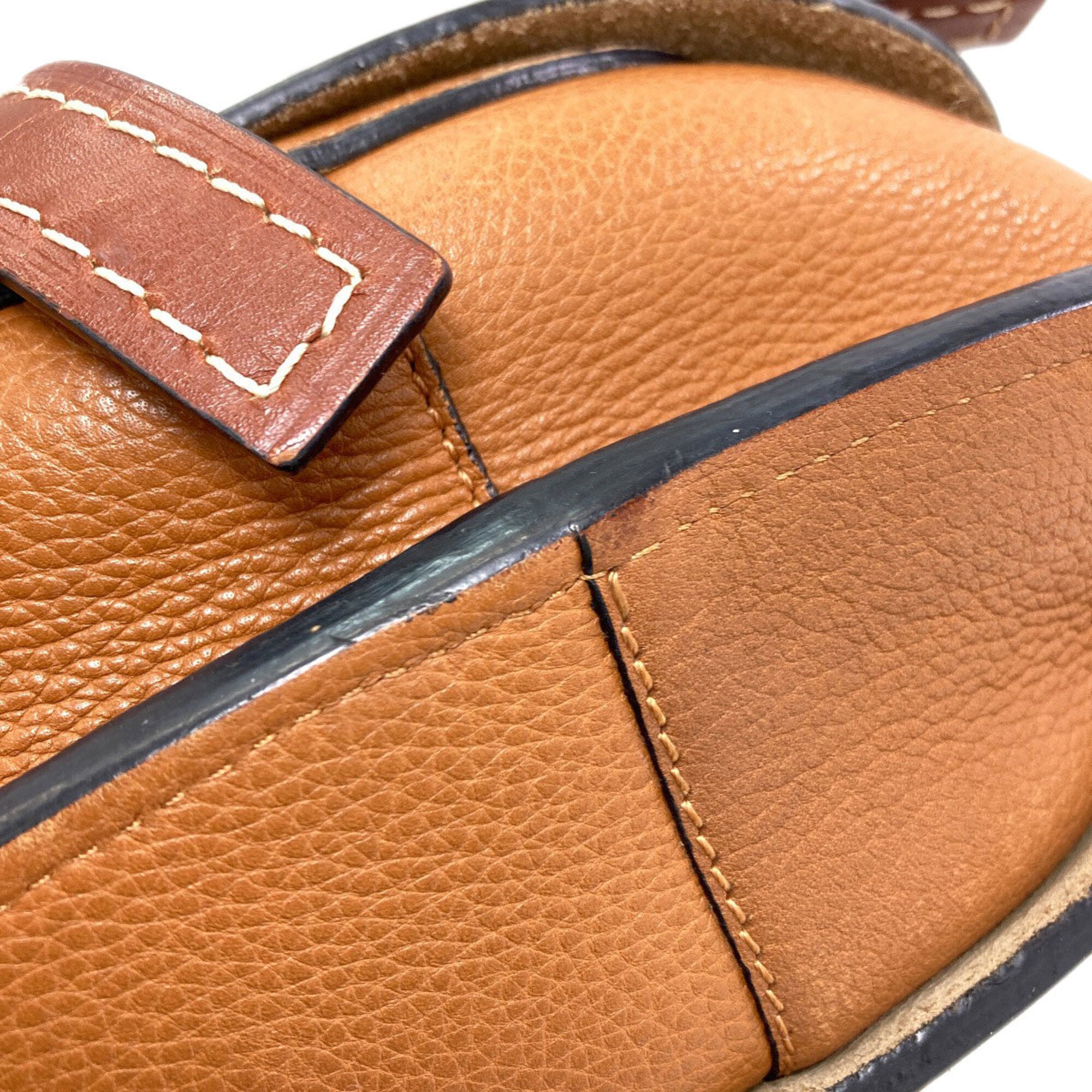 Loewe Brown Leather Shoulder Bag (Pre-Owned)