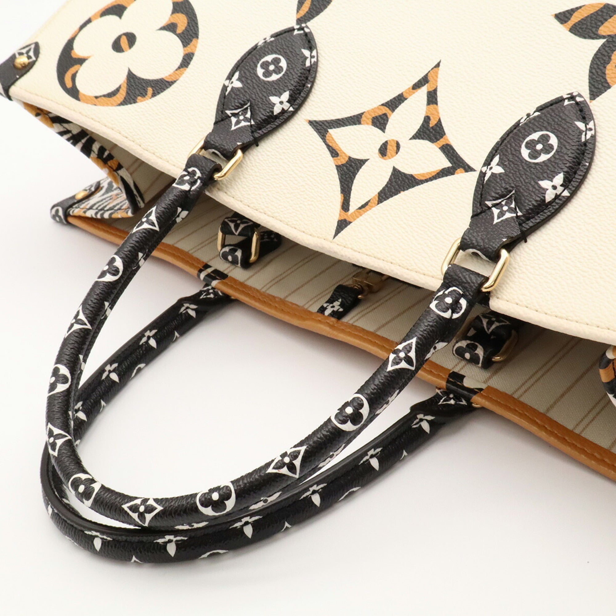 Louis Vuitton Camel Ivory Monogram Shoulder Bag Tote Bag (Pre-Owned)