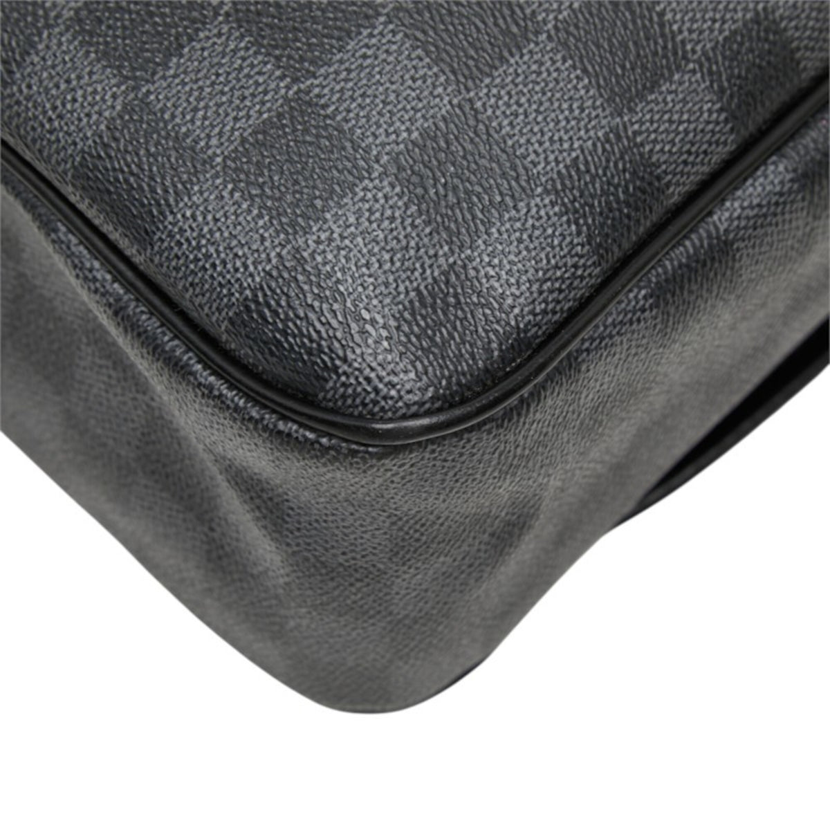 Louis Vuitton Black Pvc Leather Shoulder Bag (Pre-Owned)