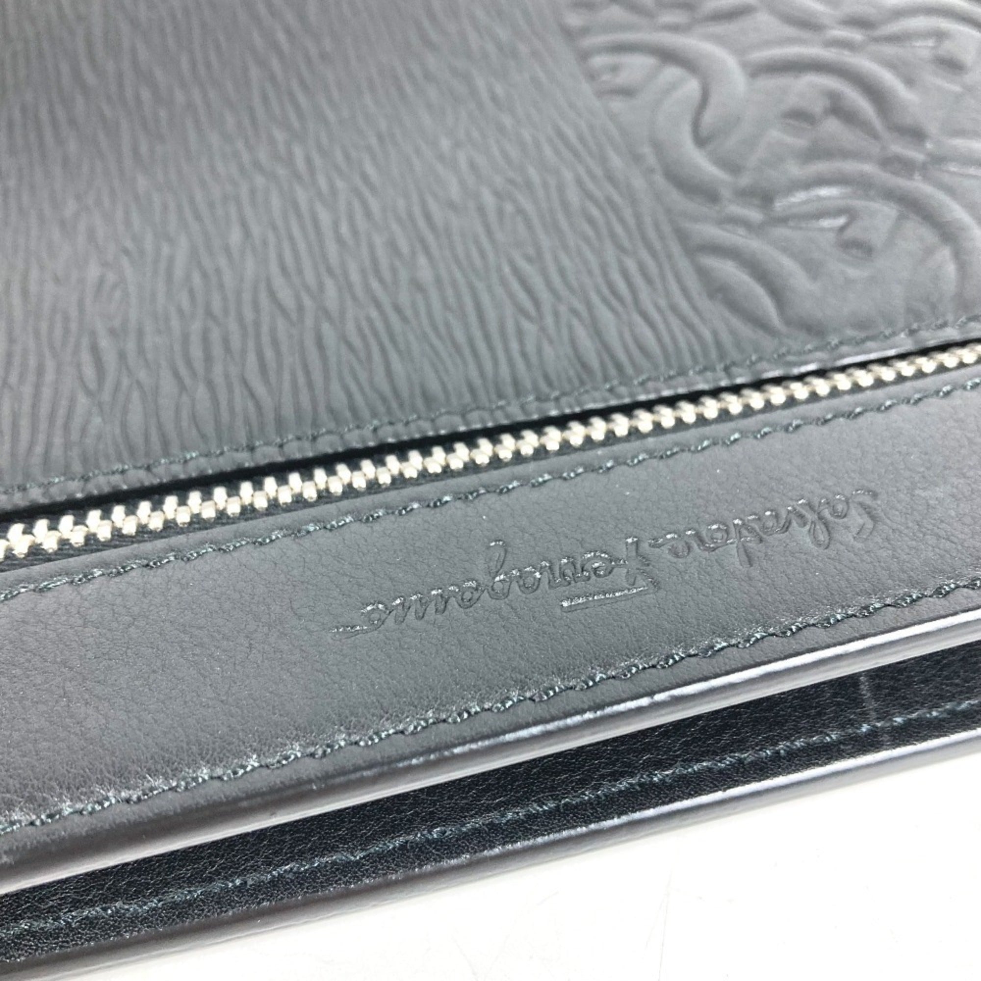 Salvatore Ferragamo Black Leather Clutch Bag Pouch (Pre-Owned)