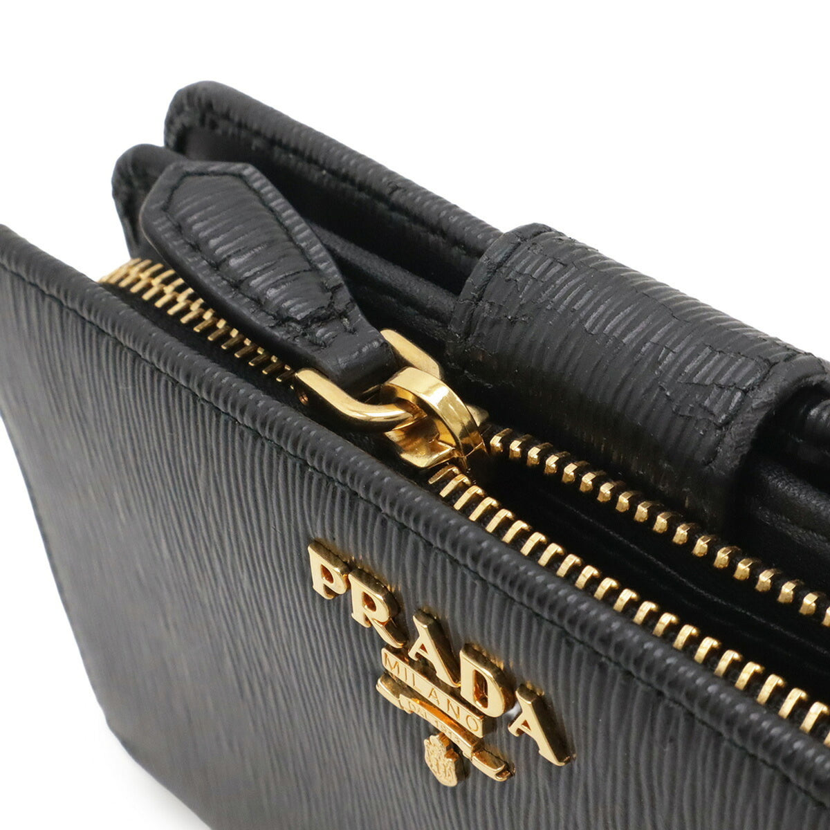 Prada Black Nero Leather Wallet (Bi-Fold) (Pre-Owned)