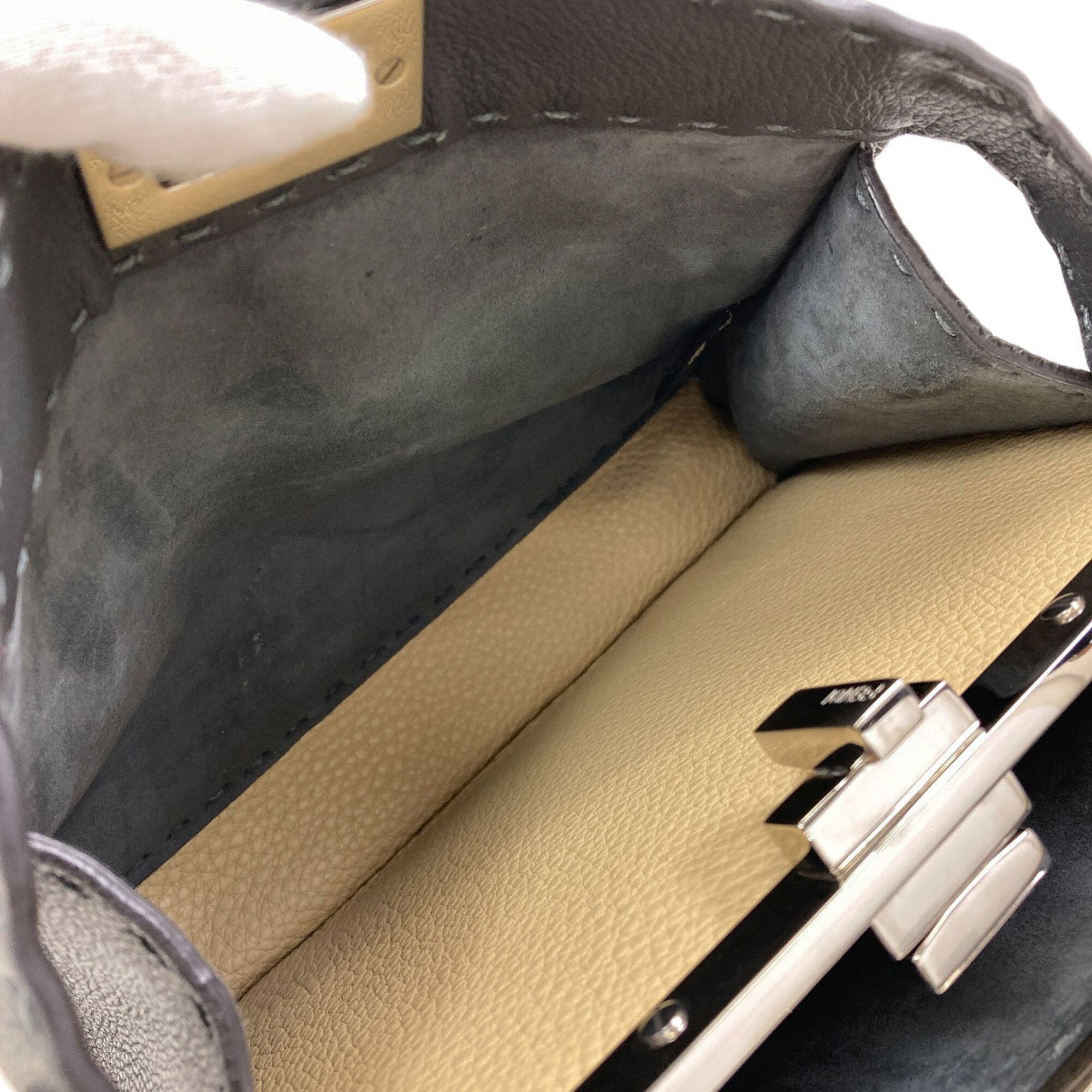 Fendi Selleria Gray Leather Handbag (Pre-Owned)
