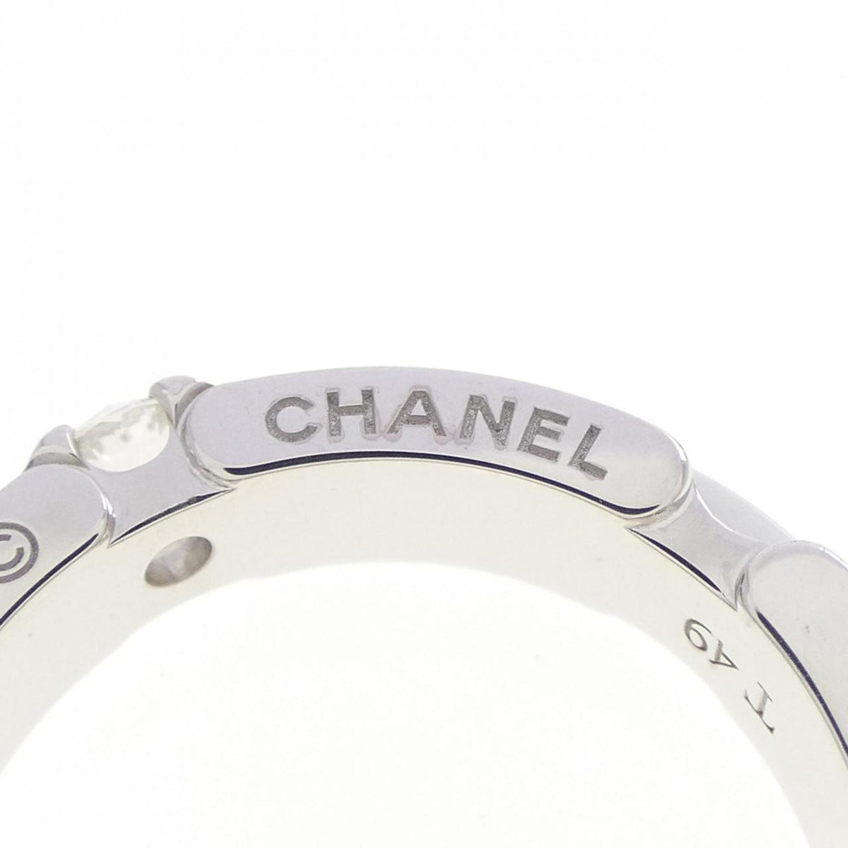 Chanel White Gold (18K) Ceramic Band Ring (Pre-Owned)