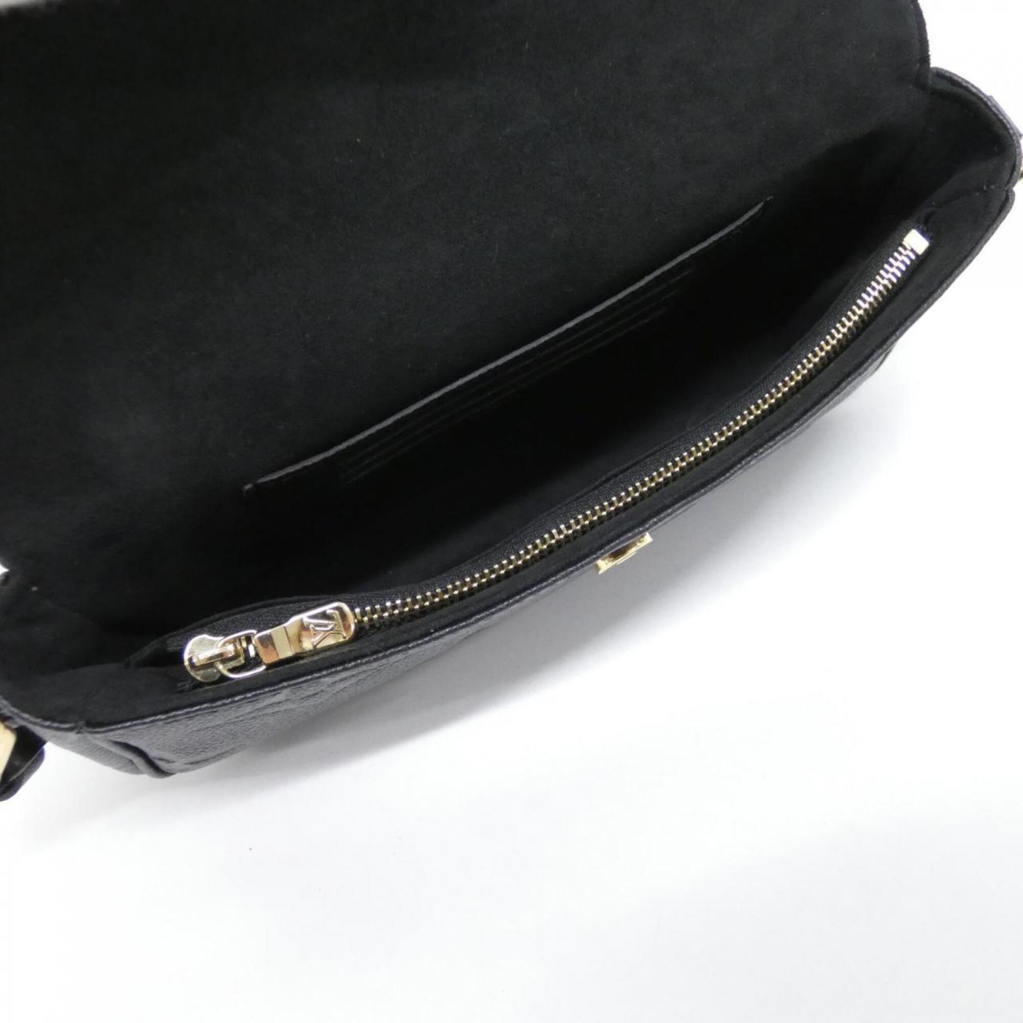 Louis Vuitton Black Leather Shoulder Bag (Pre-Owned)