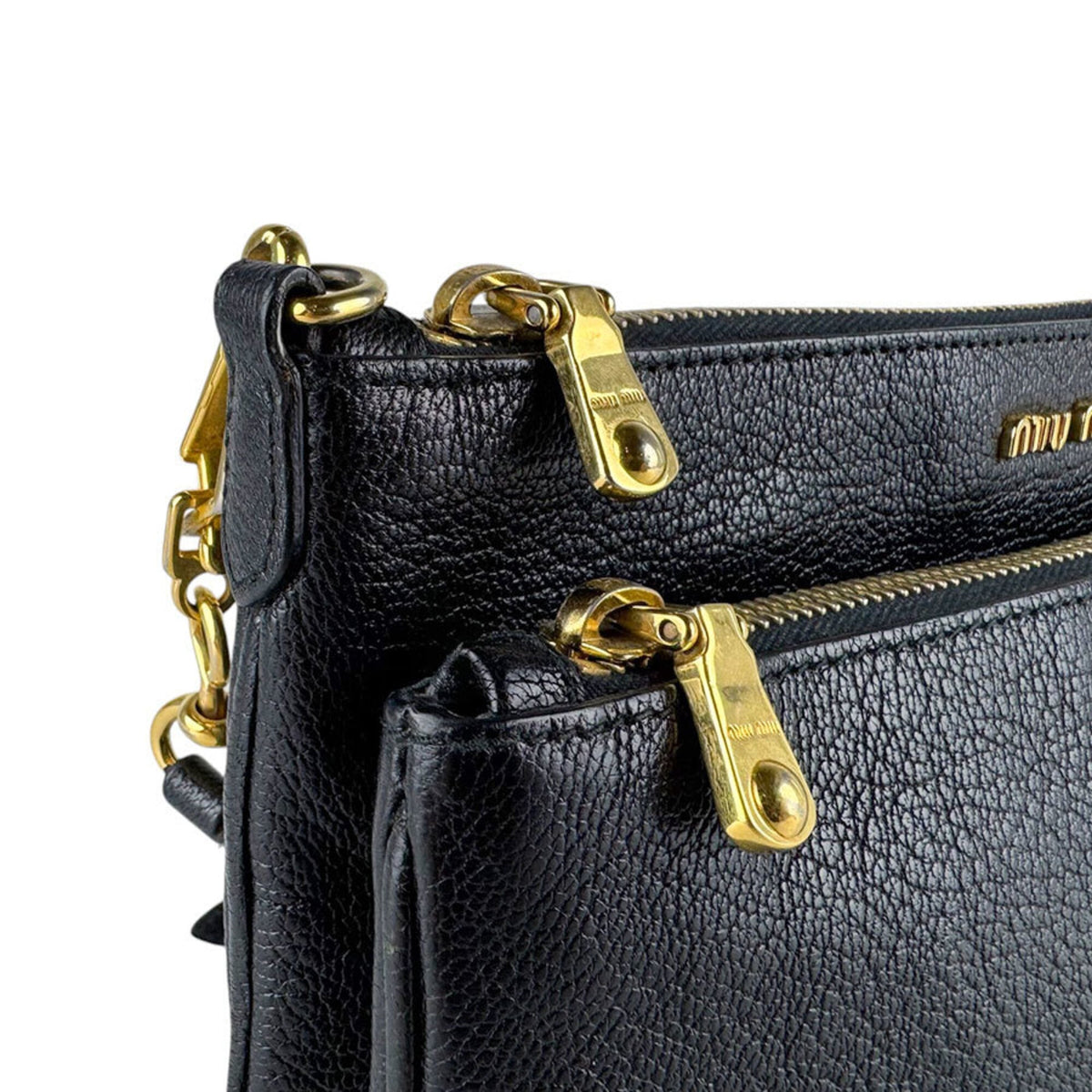 Miu Miu Black Leather Shoulder Bag (Pre-Owned)