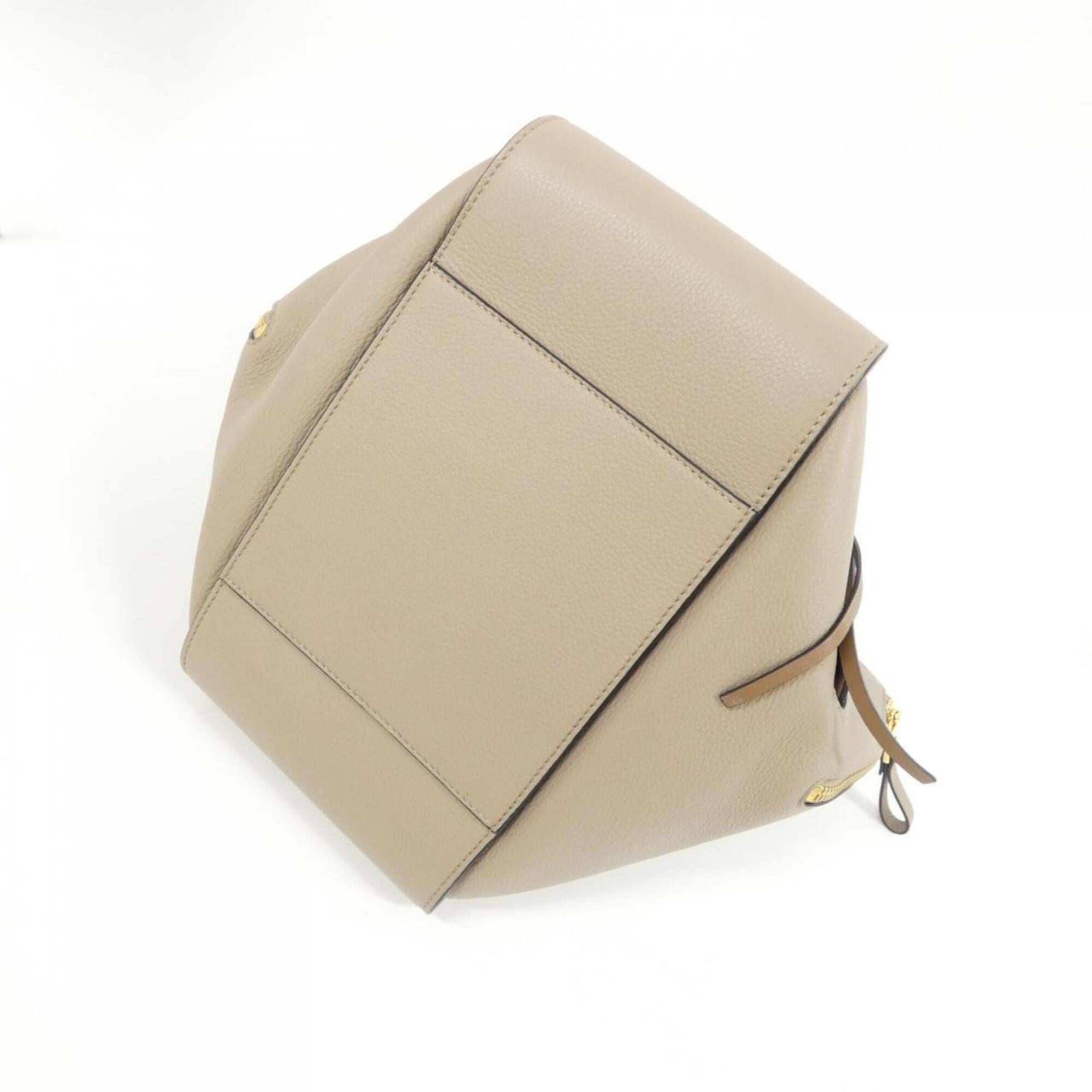 Loewe Hammock Beige Sand Leather Shoulder Bag (Pre-Owned)
