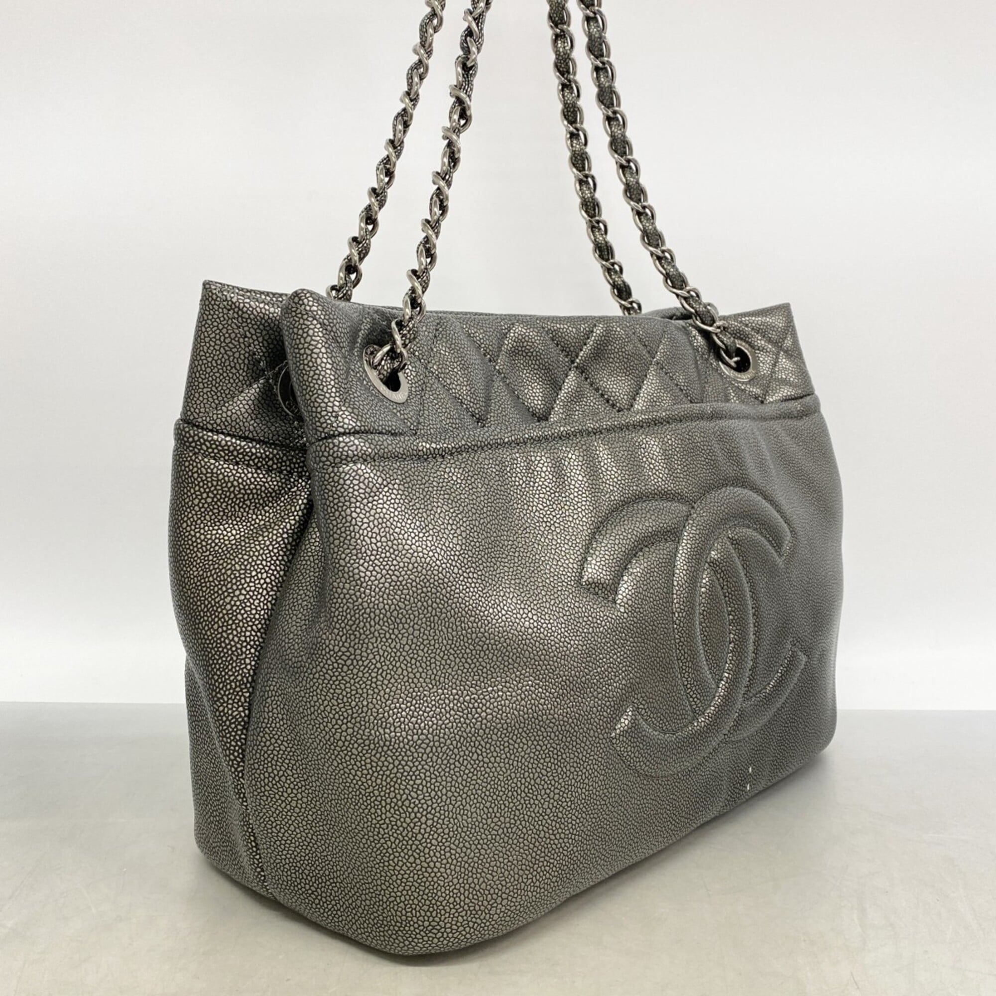 Chanel Gray Grained Calfskin Tote Bag (Pre-Owned)