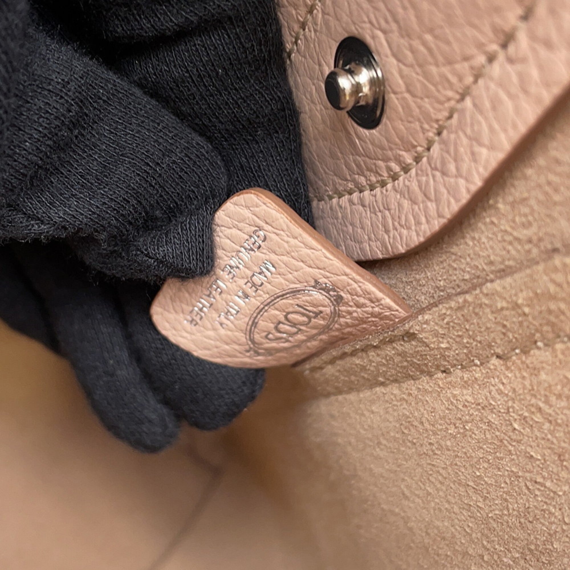 Tod's Light Pink Leather Tote Bag (Pre-Owned)