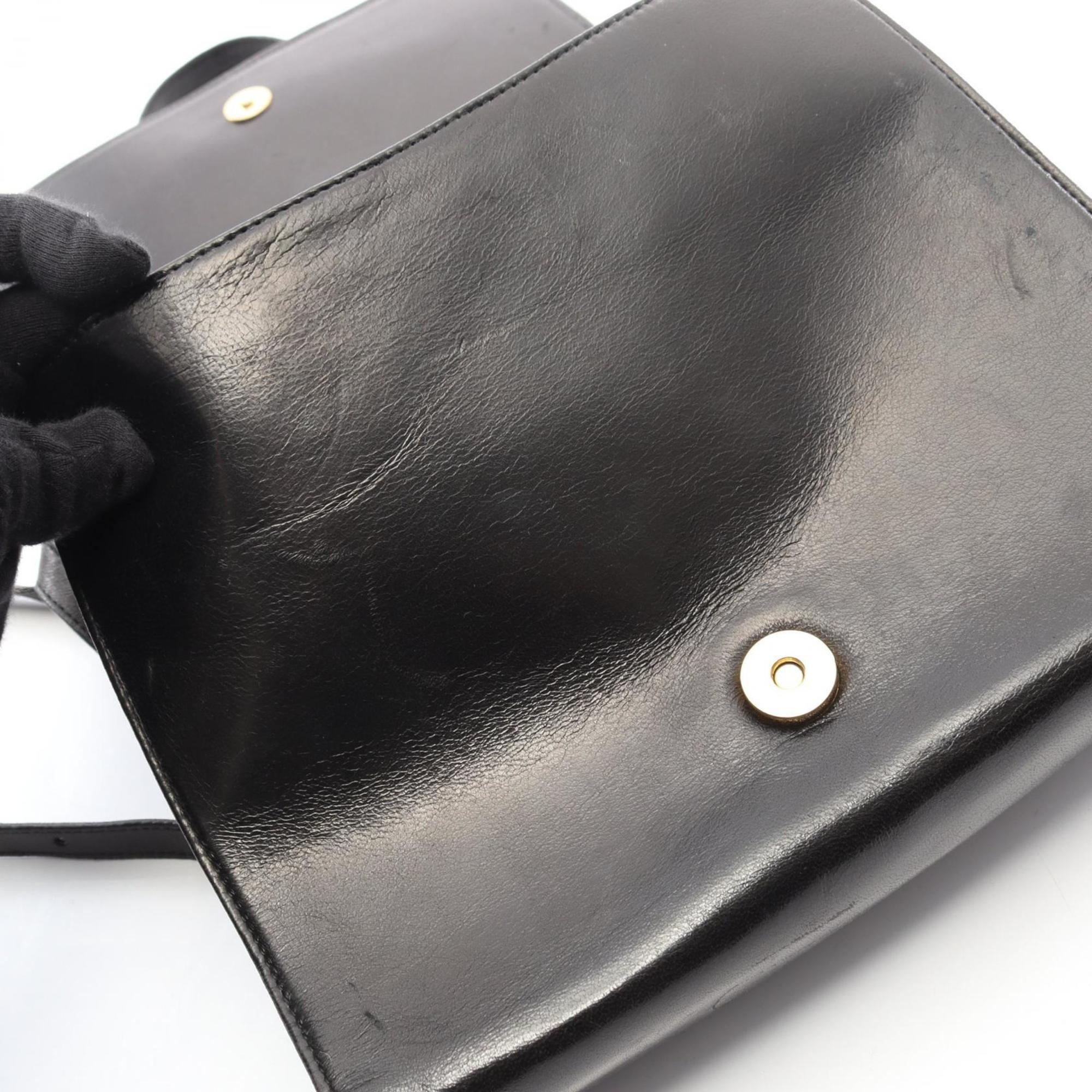 Salvatore Ferragamo Black Leather Shoulder Bag (Pre-Owned)