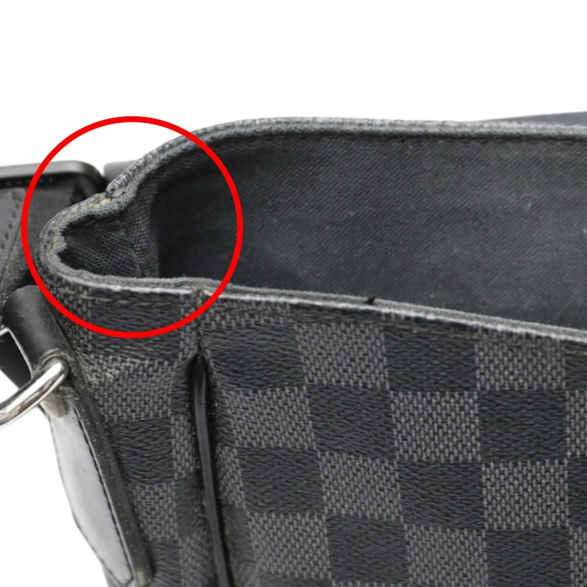Louis Vuitton Damier Graphite Black Leather Shoulder Bag (Pre-Owned)