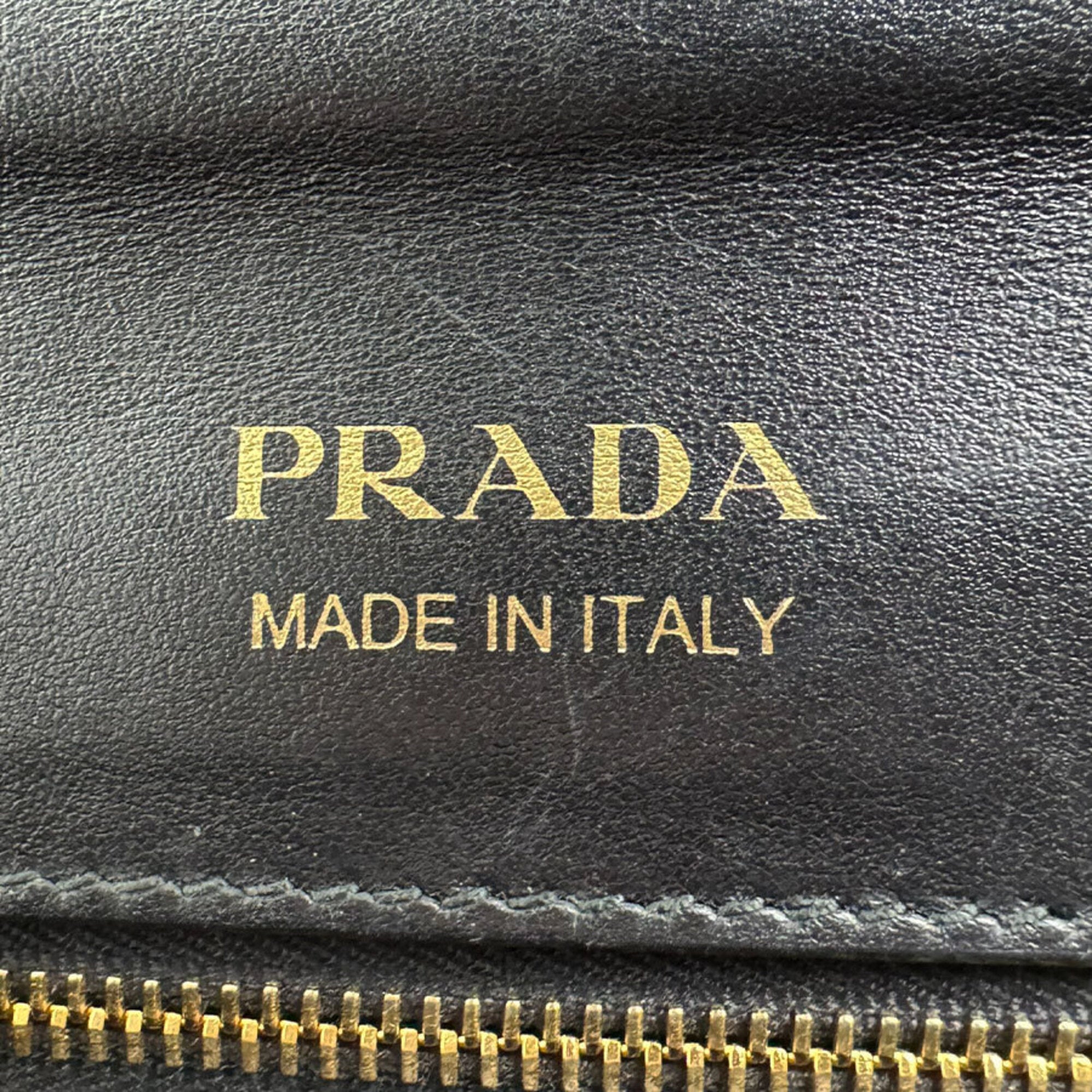 Prada Black Green Leather Shoulder Bag (Pre-Owned)