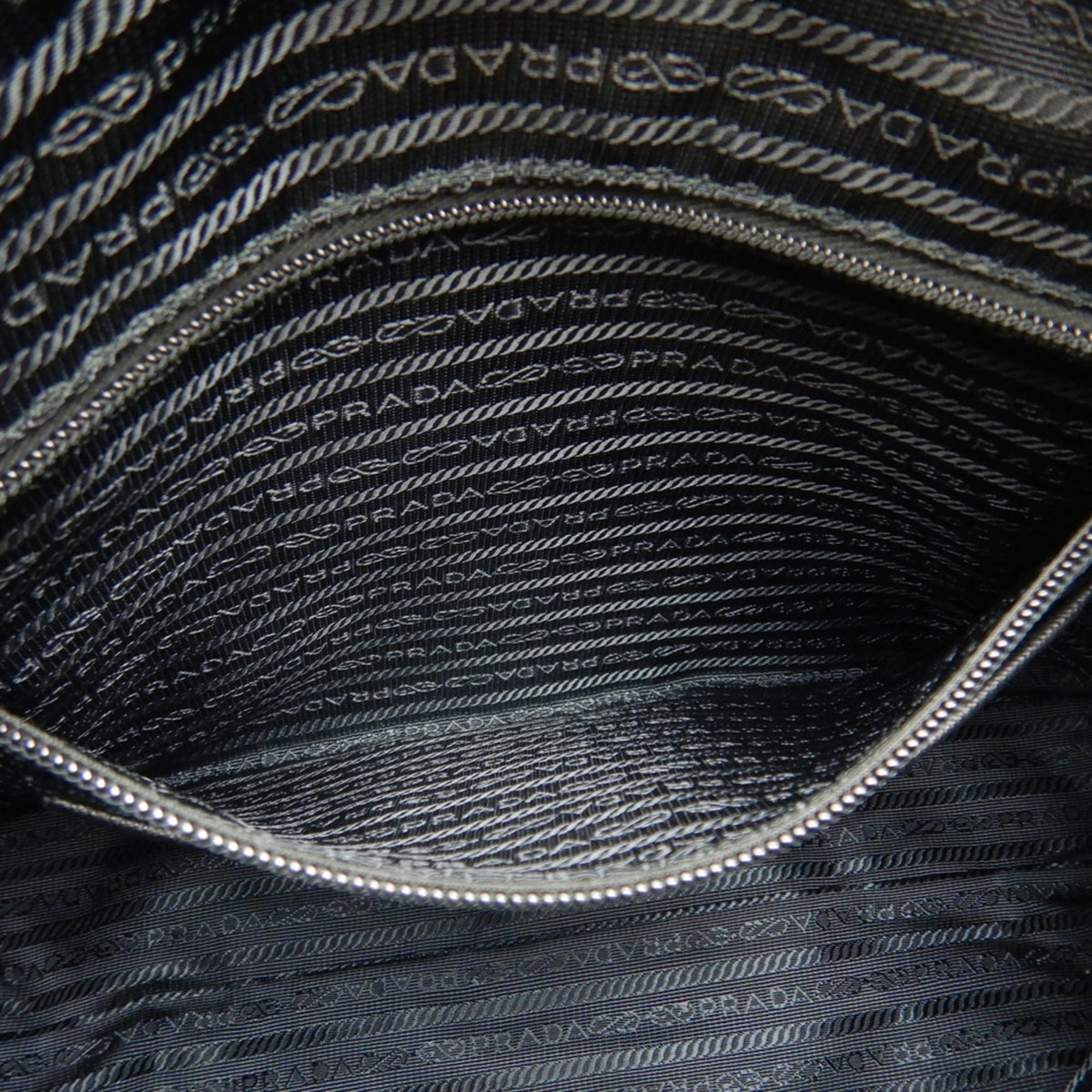 Prada Nero Nylon Tote Bag (Pre-Owned)
