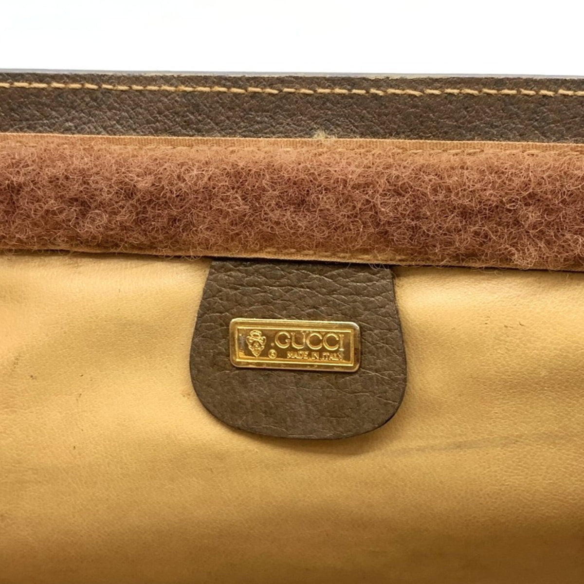 Gucci Brown Clutch Bag (Pre-Owned)