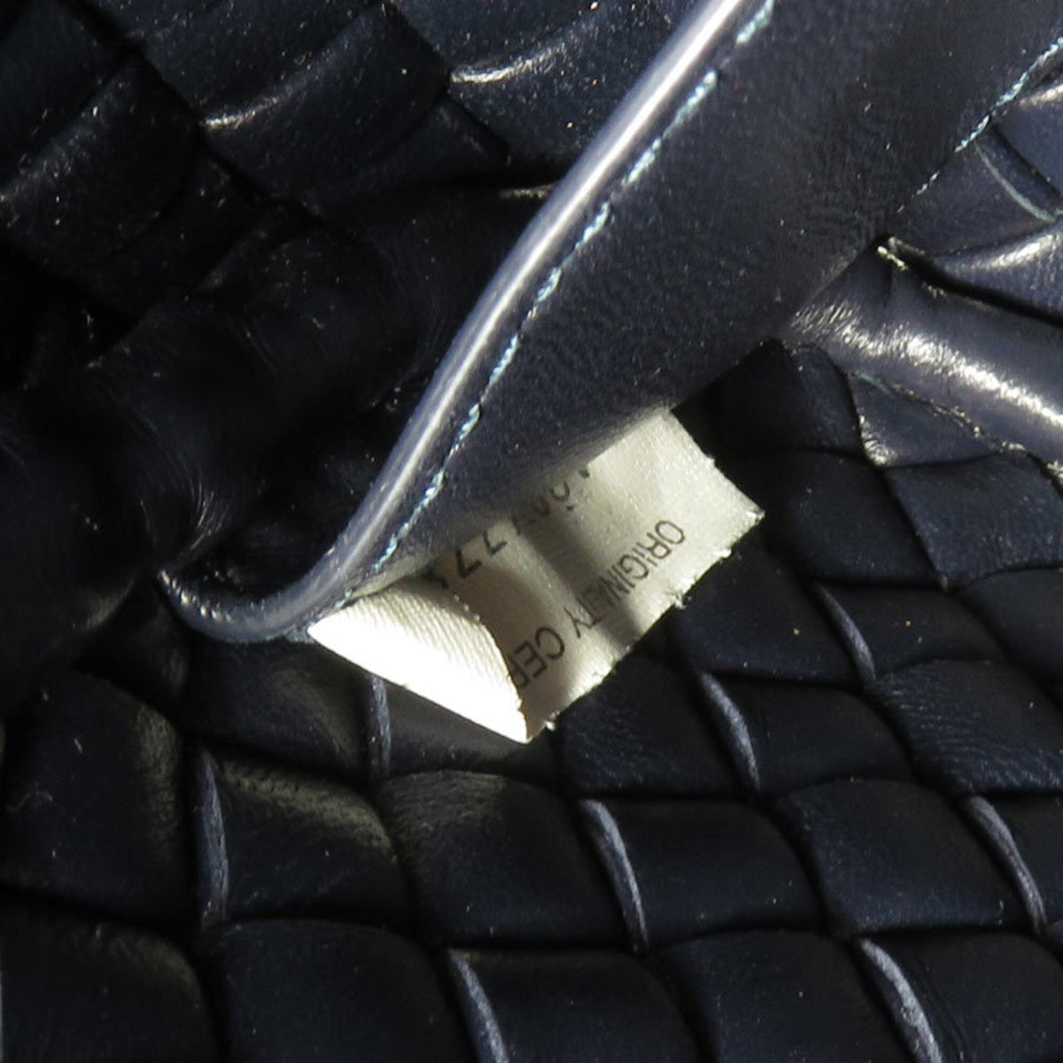 Bottega Veneta Navy Intrecciato Shoulder Bag (Pre-Owned)