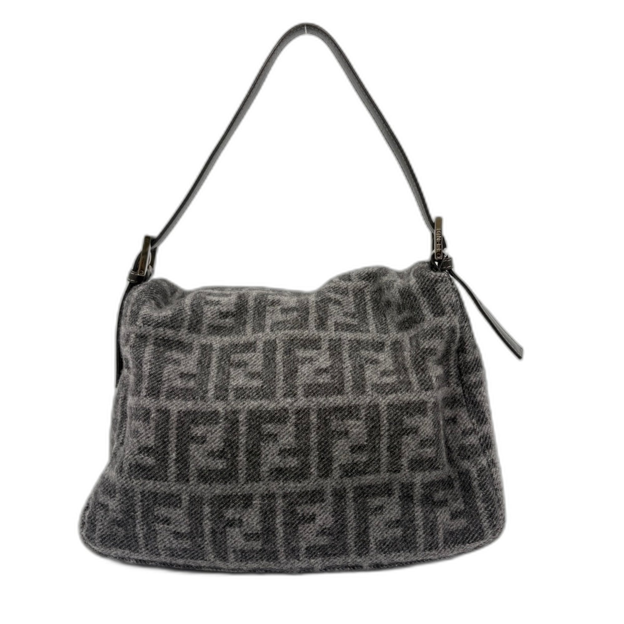Fendi Gray Handbag (Pre-Owned)