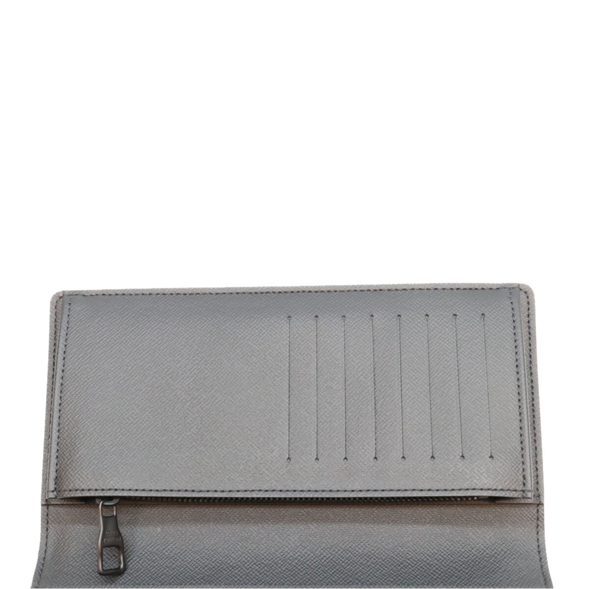 Louis Vuitton Damier Canvas Damier Canvas Long Wallet (Bi-Fold) (Pre-Owned)