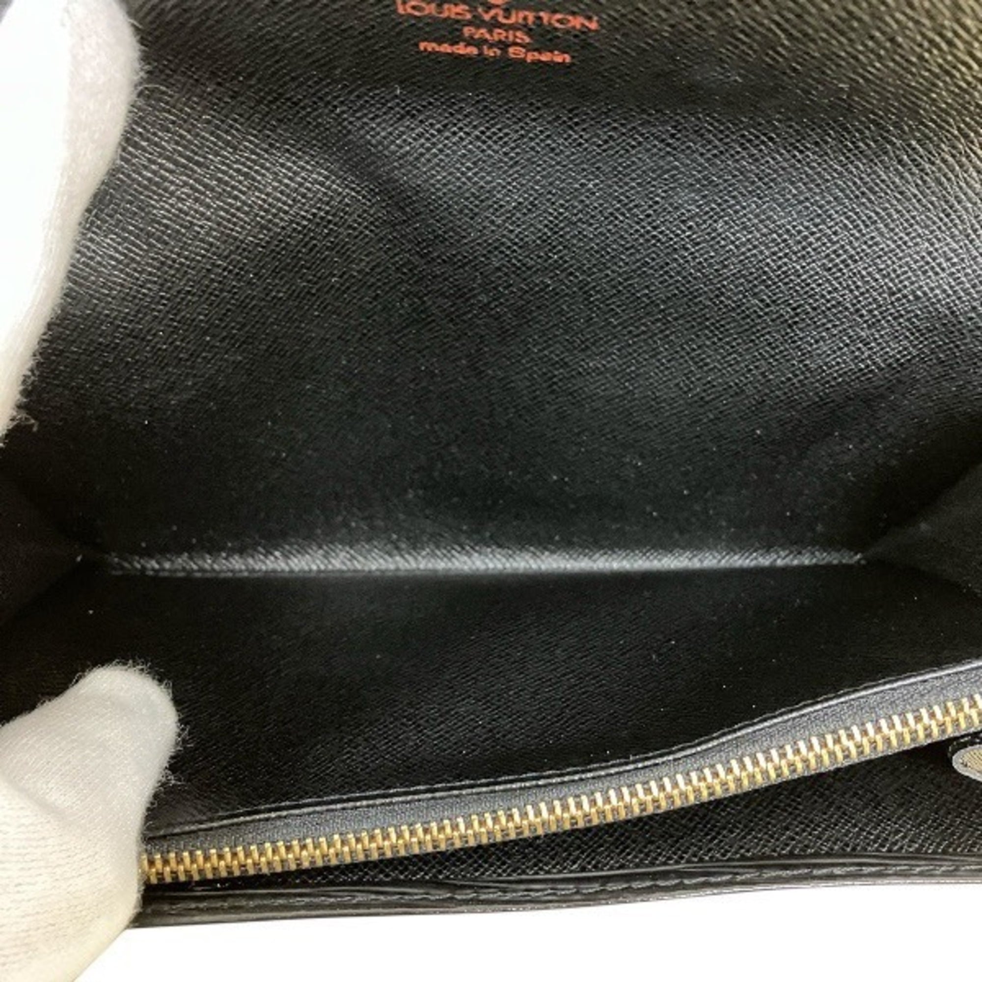 Louis Vuitton Black Noir Epi Leather Coin Purse/Coin Case (Pre-Owned)