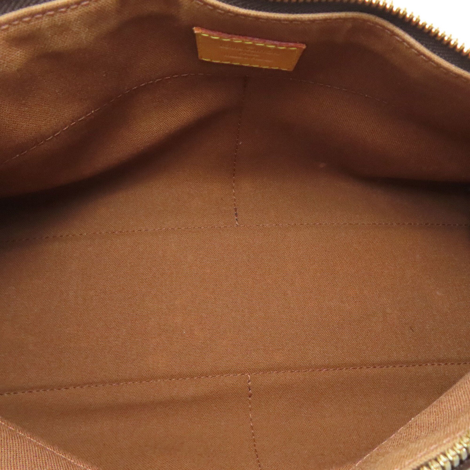 Louis Vuitton Brown Monogram Monogram Shoulder Bag (Pre-Owned)