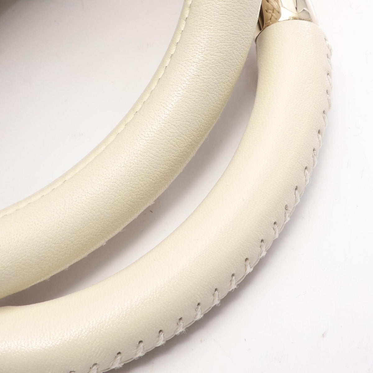 Christian Dior White Leather Handbag (Pre-Owned)