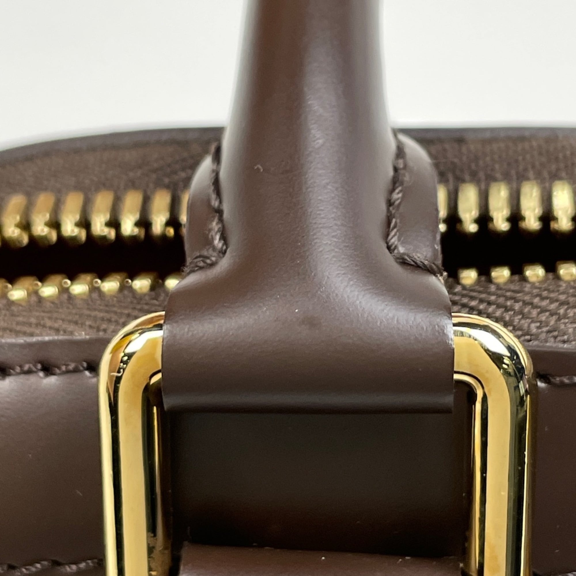 Louis Vuitton Brown Damier Canvas Handbag (Pre-Owned)
