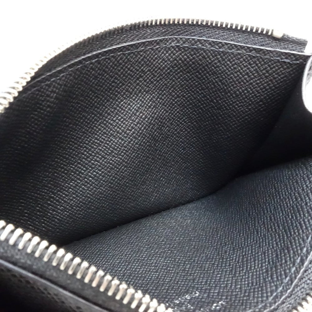 Louis Vuitton Monogram Eclipse Black Monogram Eclipse Coin Purse/Coin Case (Pre-Owned)