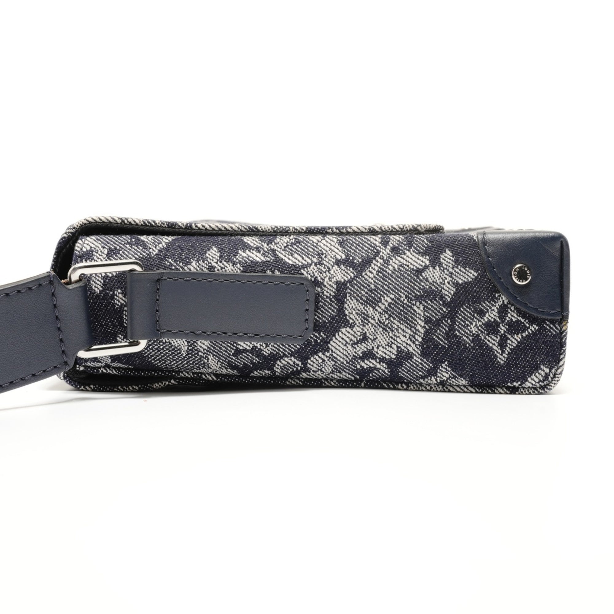 Louis Vuitton Navy Monogram Shoulder Bag (Pre-Owned)