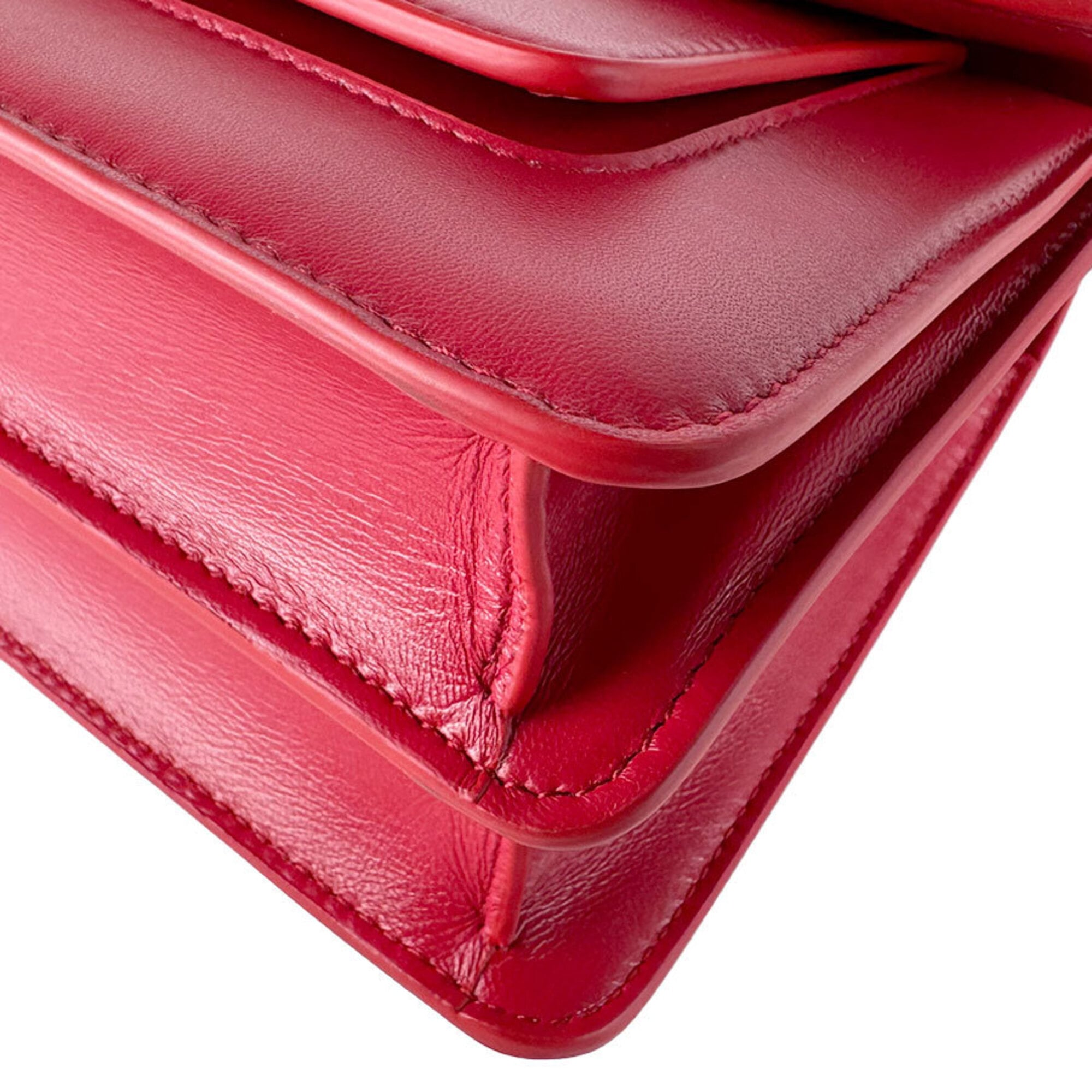 Bvlgari Red Color Leather Handbag Shoulder Bag (Pre-Owned)