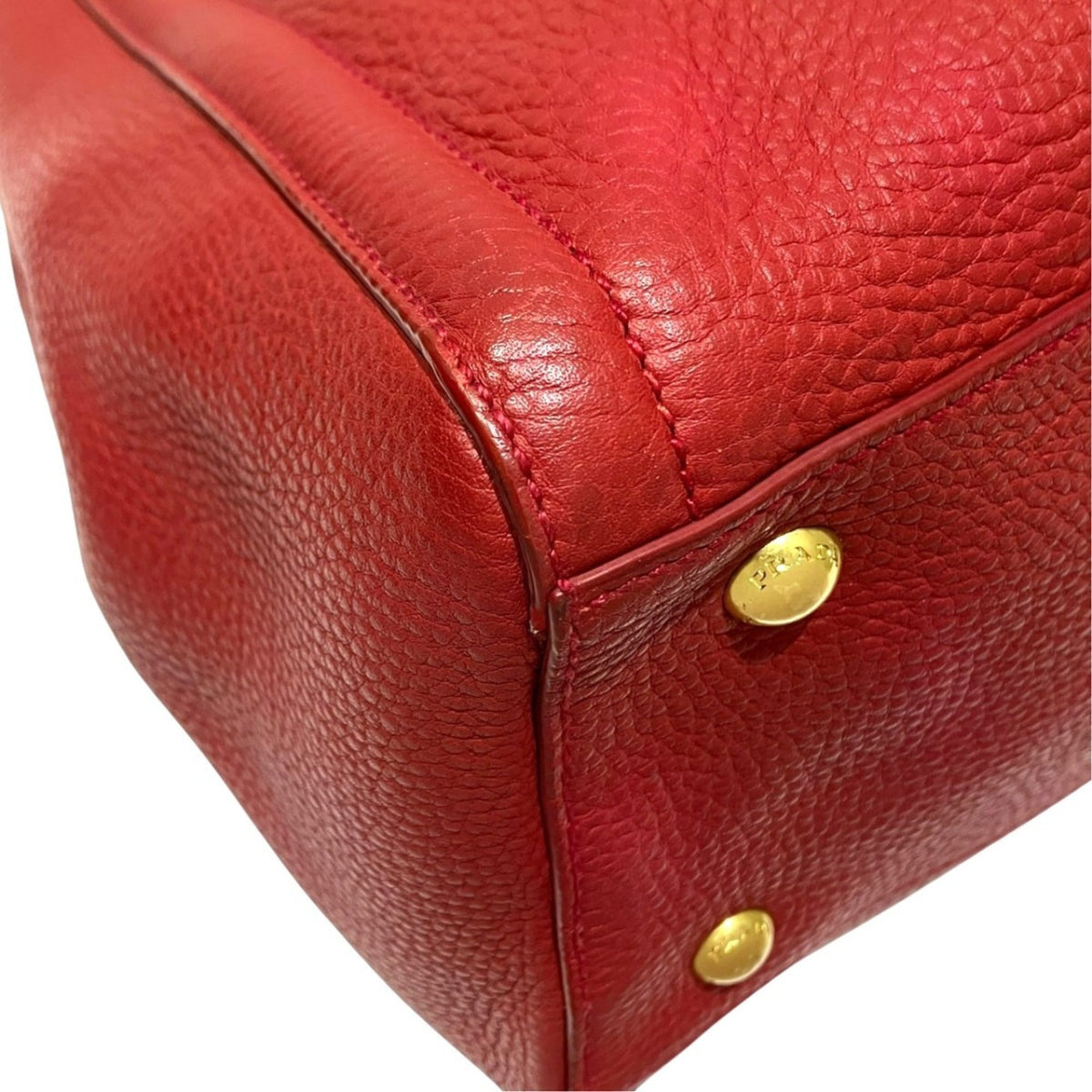 Prada Red Color Leather Tote Bag (Pre-Owned)