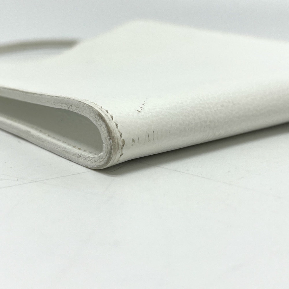 Hermes Onimaitou White Leather Pochette Shoulder Bag (Pre-Owned)