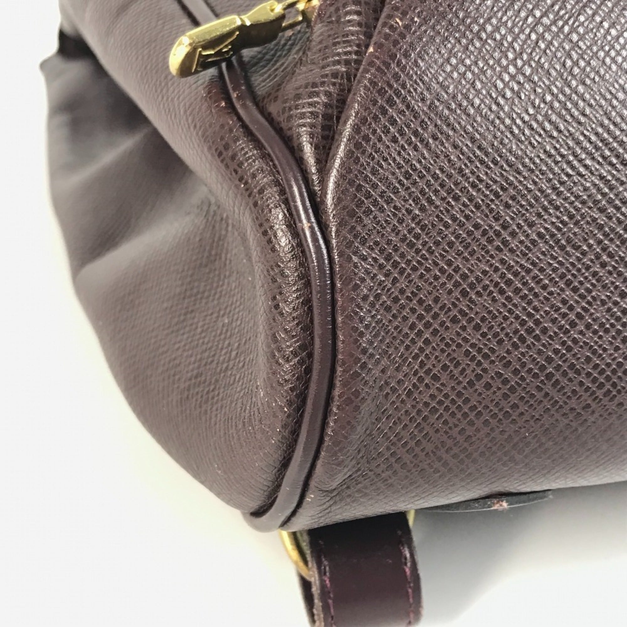 Louis Vuitton Acajou Taiga Leather Backpack (Pre-Owned)