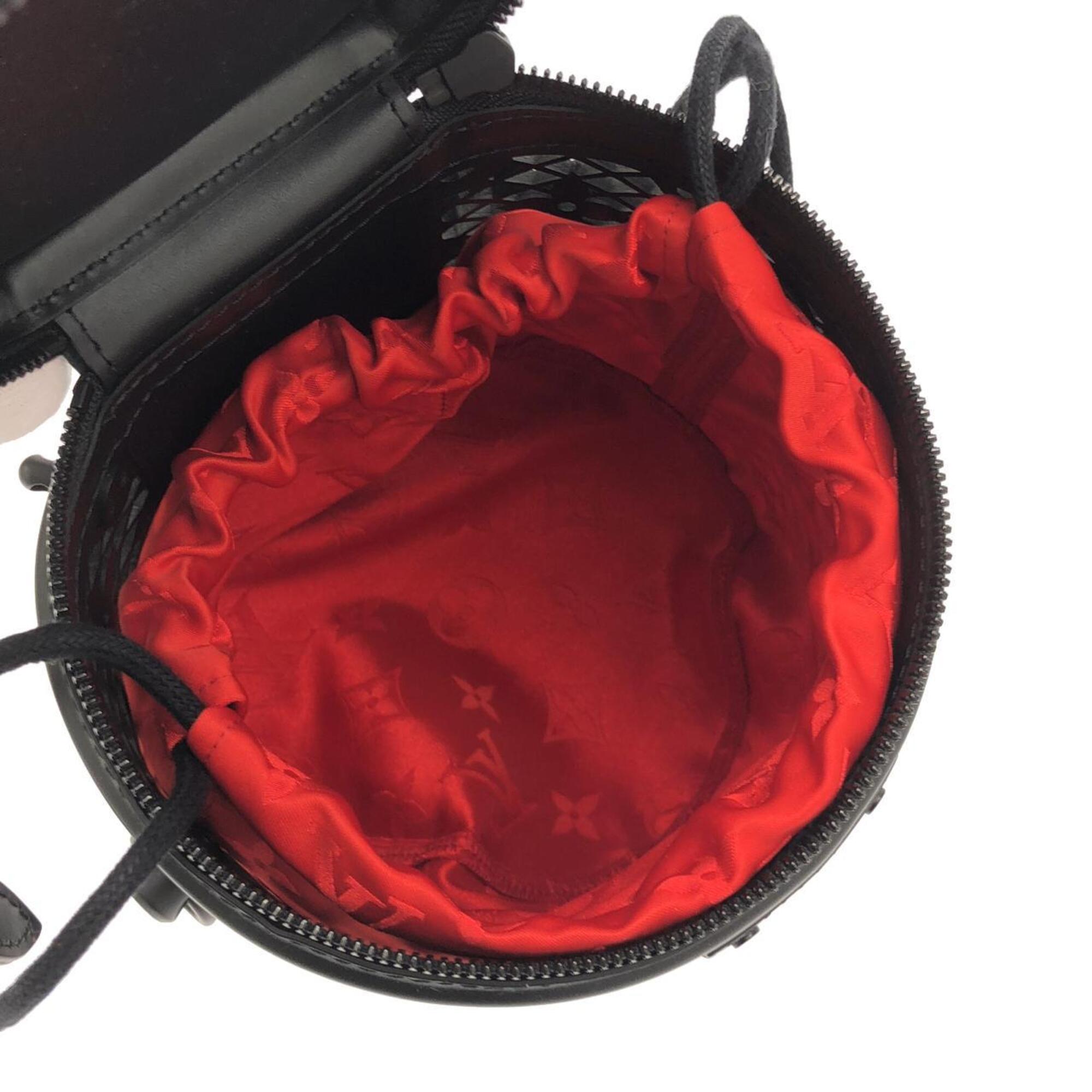 Louis Vuitton Black Leather Handbag (Pre-Owned)