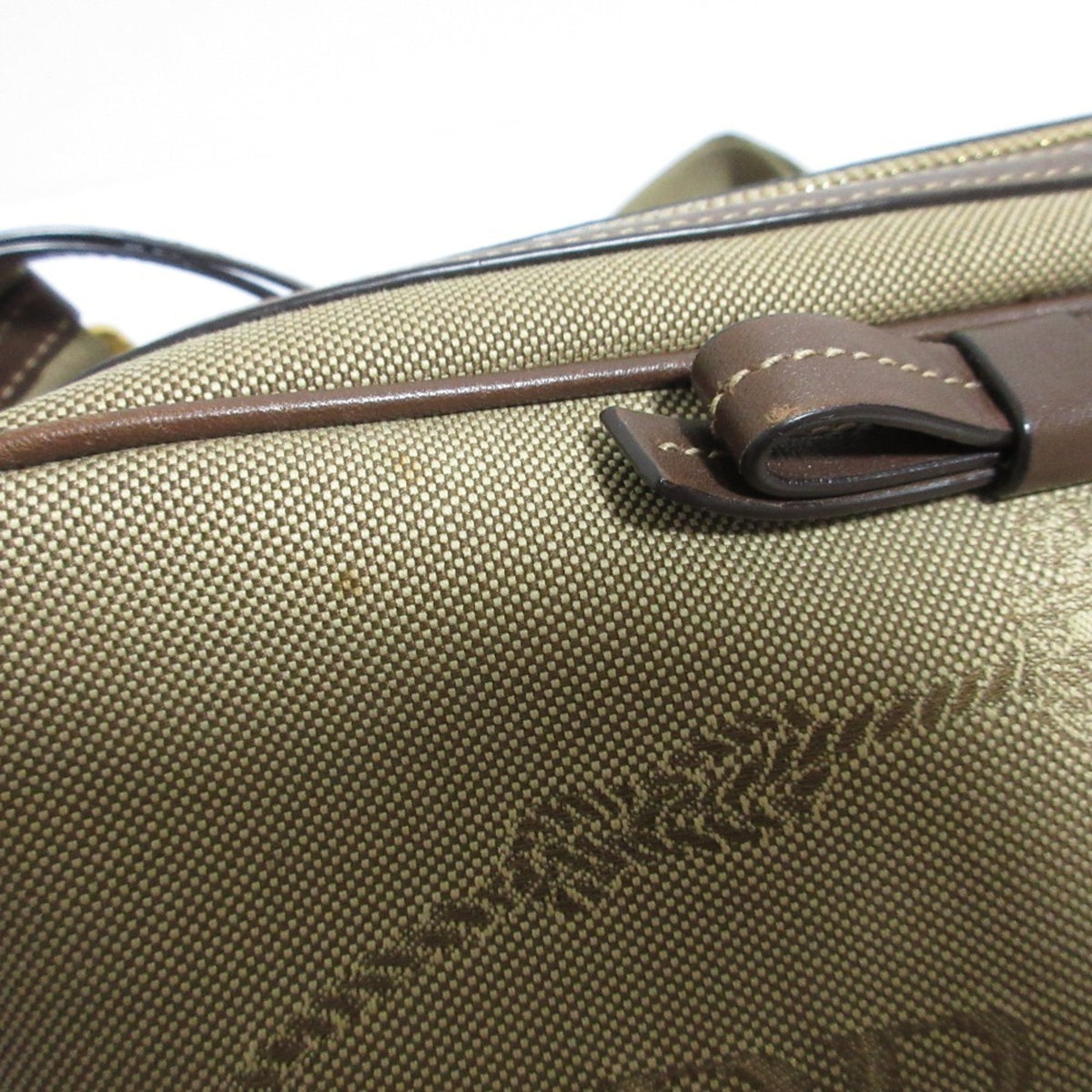 Prada Beige Shoulder Bag (Pre-Owned)