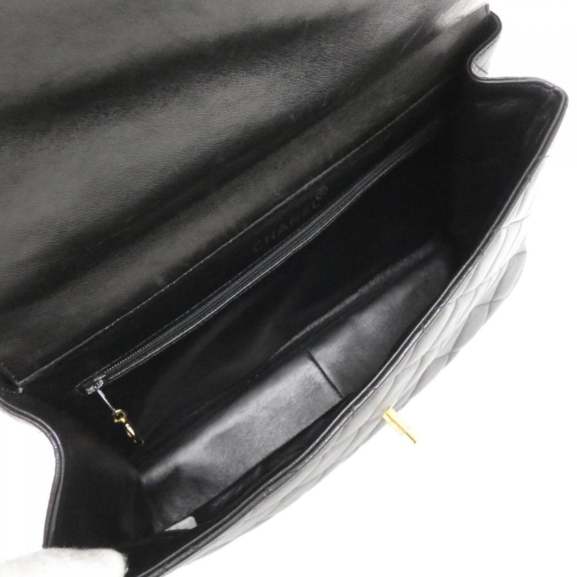 Chanel Black Leather Shoulder Bag (Pre-Owned)