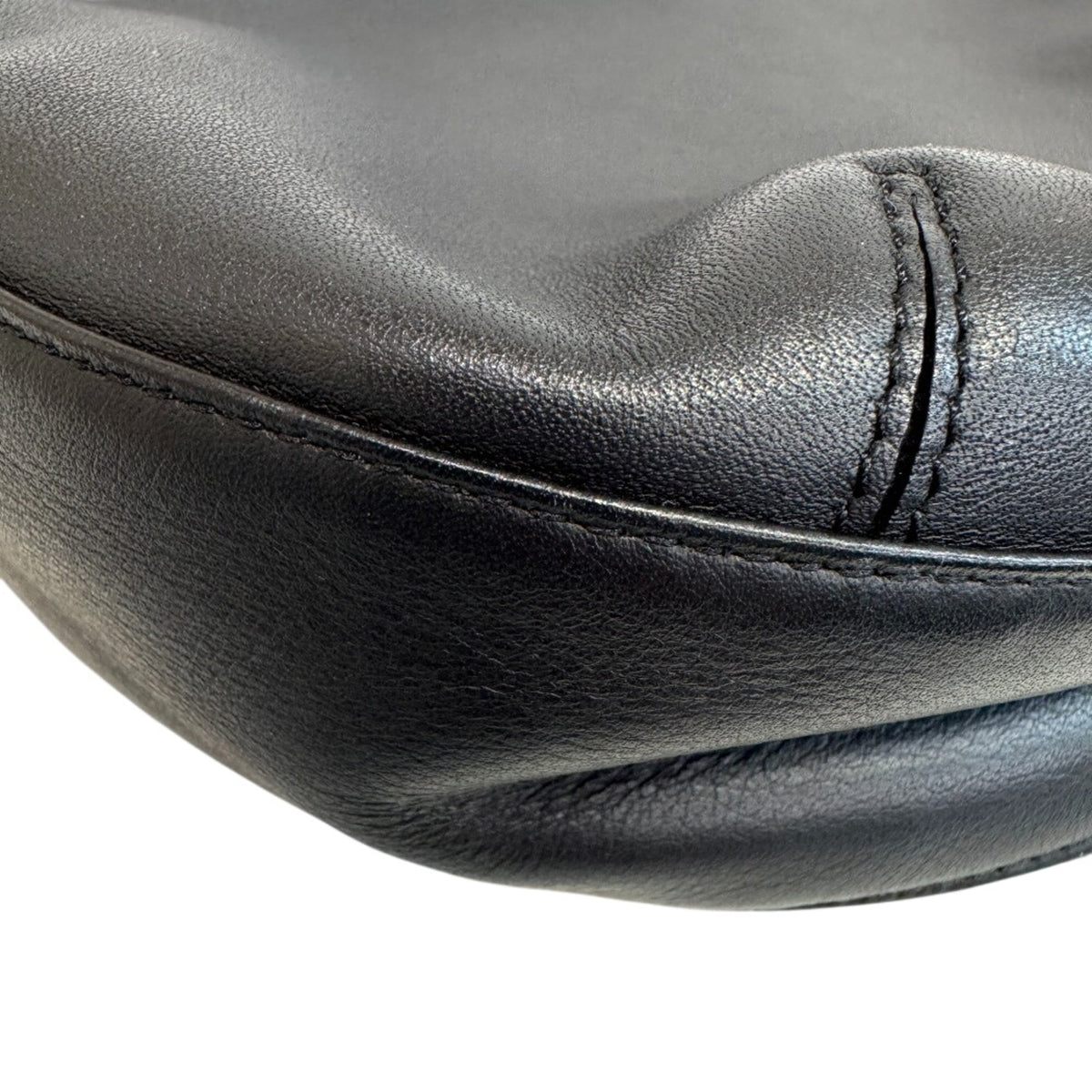 Cartier Trinity Black Leather Shoulder Bag (Pre-Owned)
