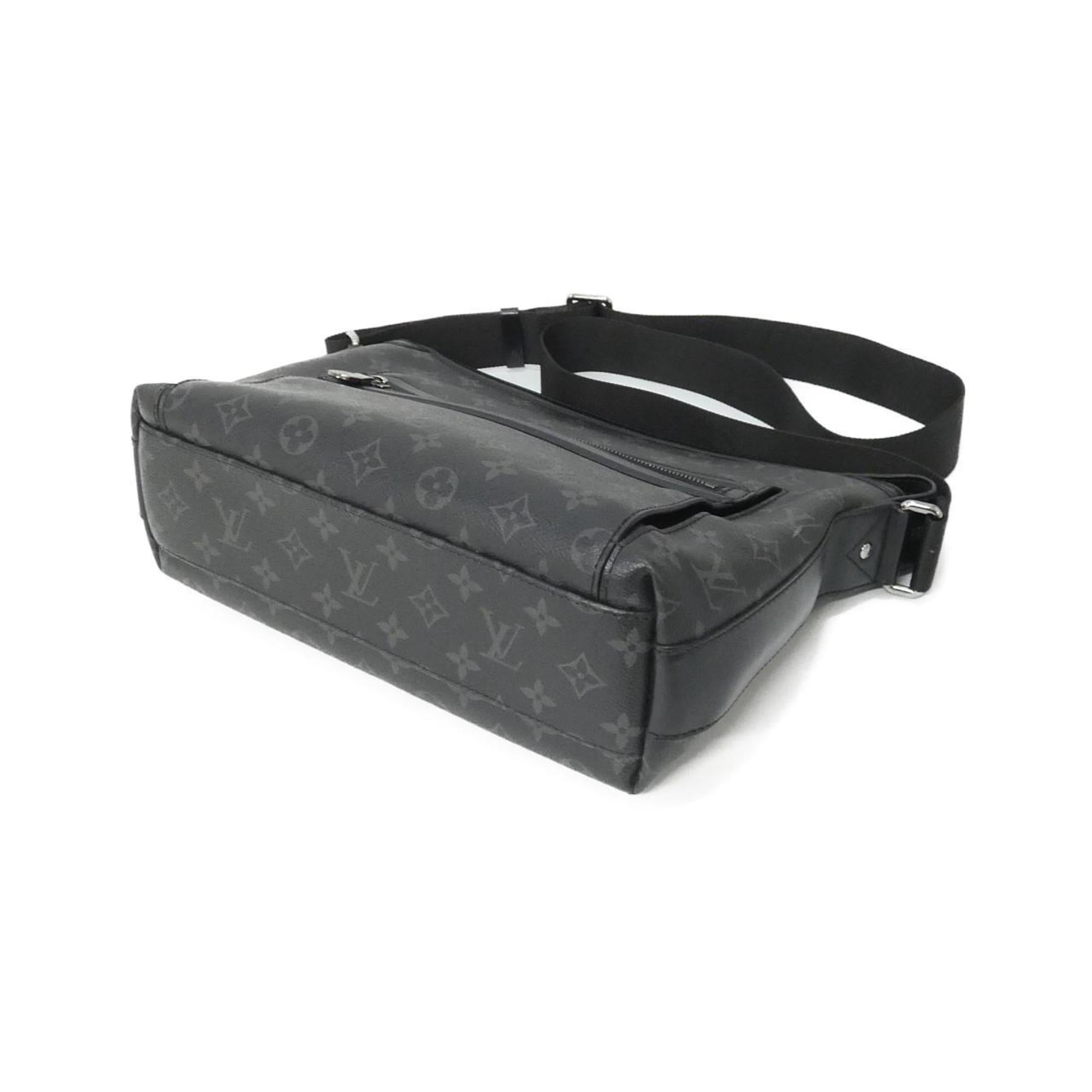 Louis Vuitton Black Coated Canvas Shoulder Bag (Pre-Owned)