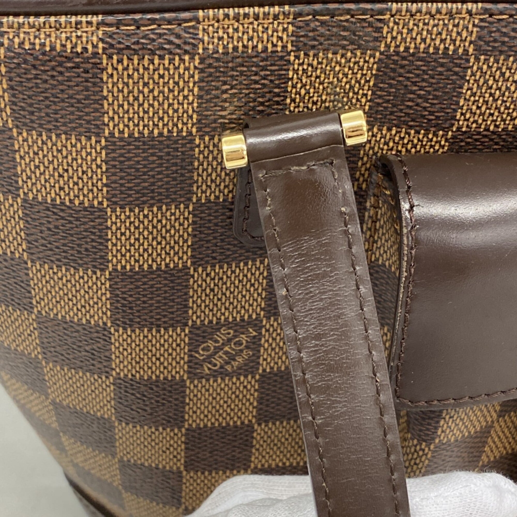 Louis Vuitton Ebene Handbag (Pre-Owned)