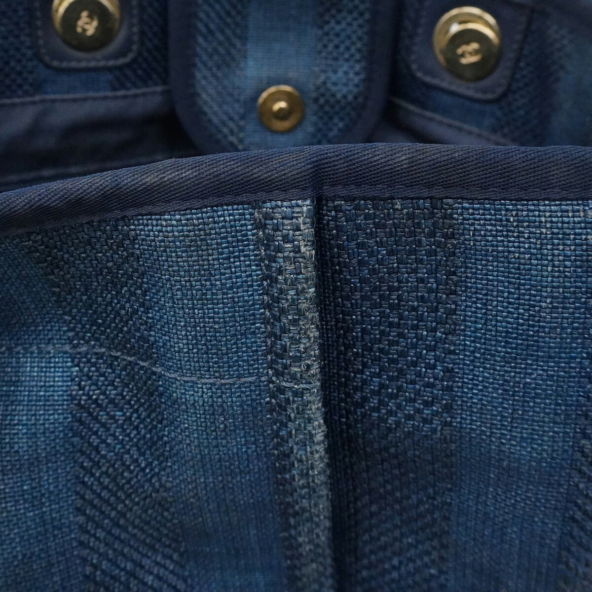 Chanel Navy Tweed Tote Bag (Pre-Owned)