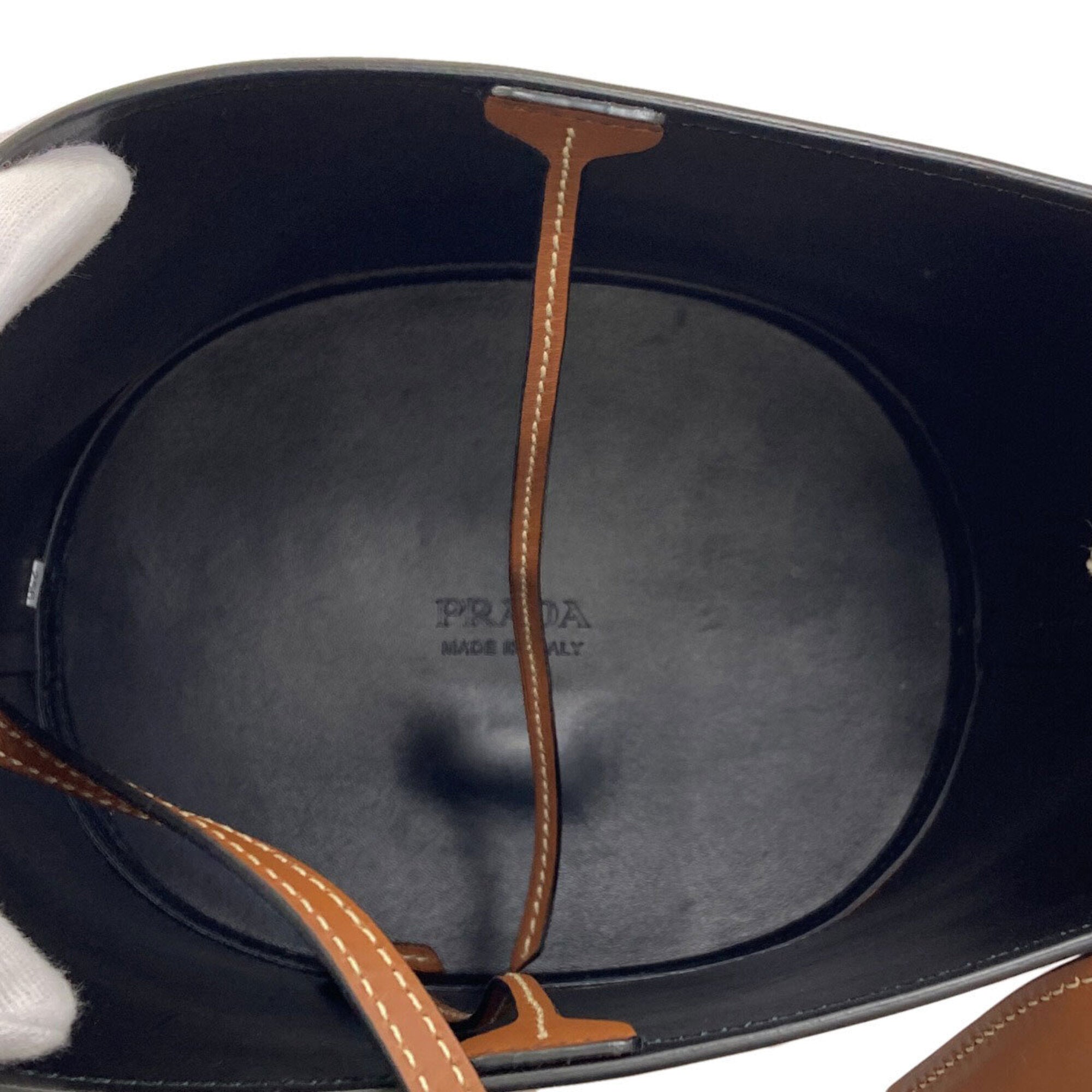 Prada Brown Pouch Shoulder Bag (Pre-Owned)
