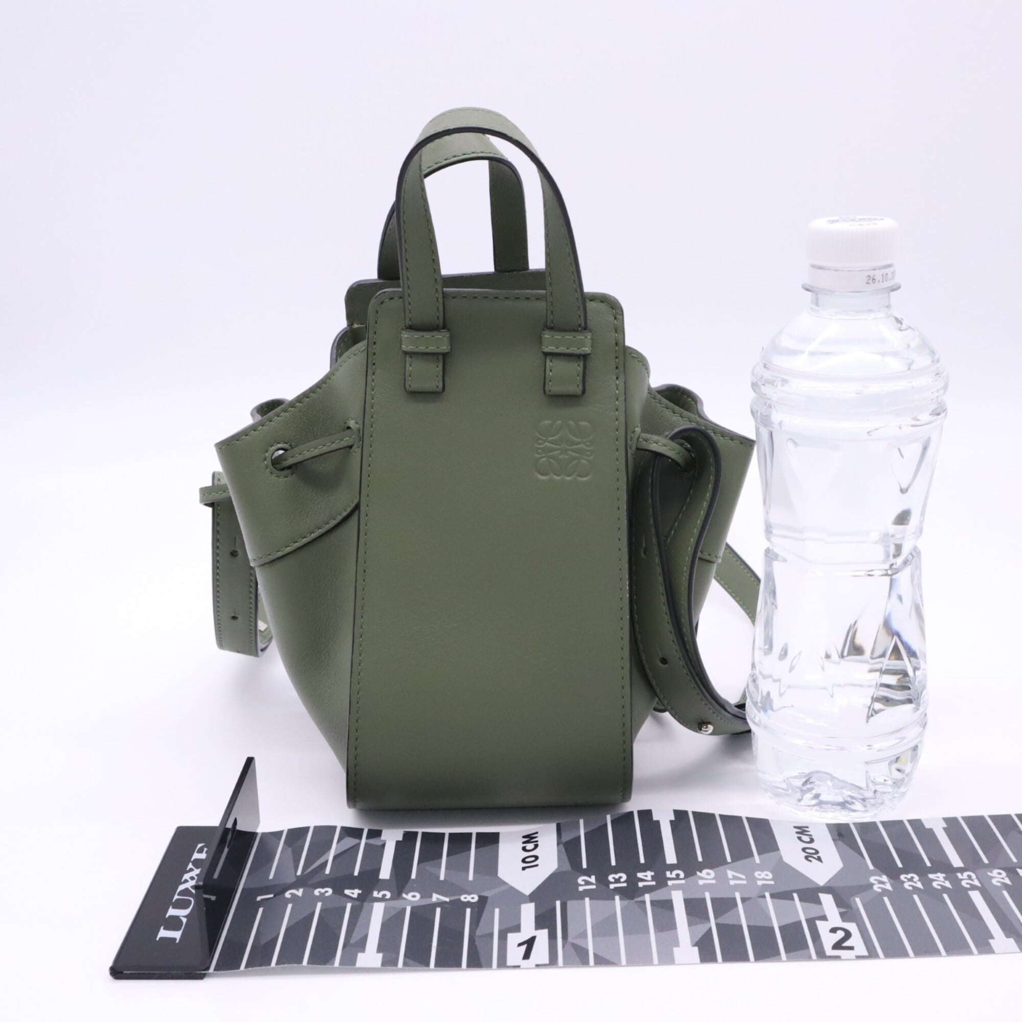 Loewe Hammock Green Leather Handbag (Pre-Owned)
