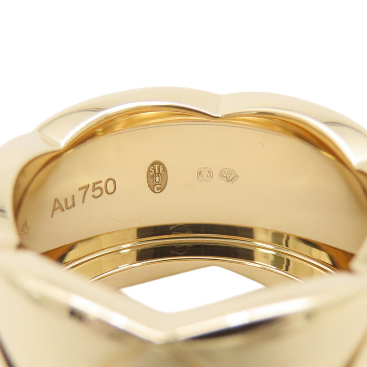Chanel Yellow Yellow Gold (18K) (Pre-Owned)