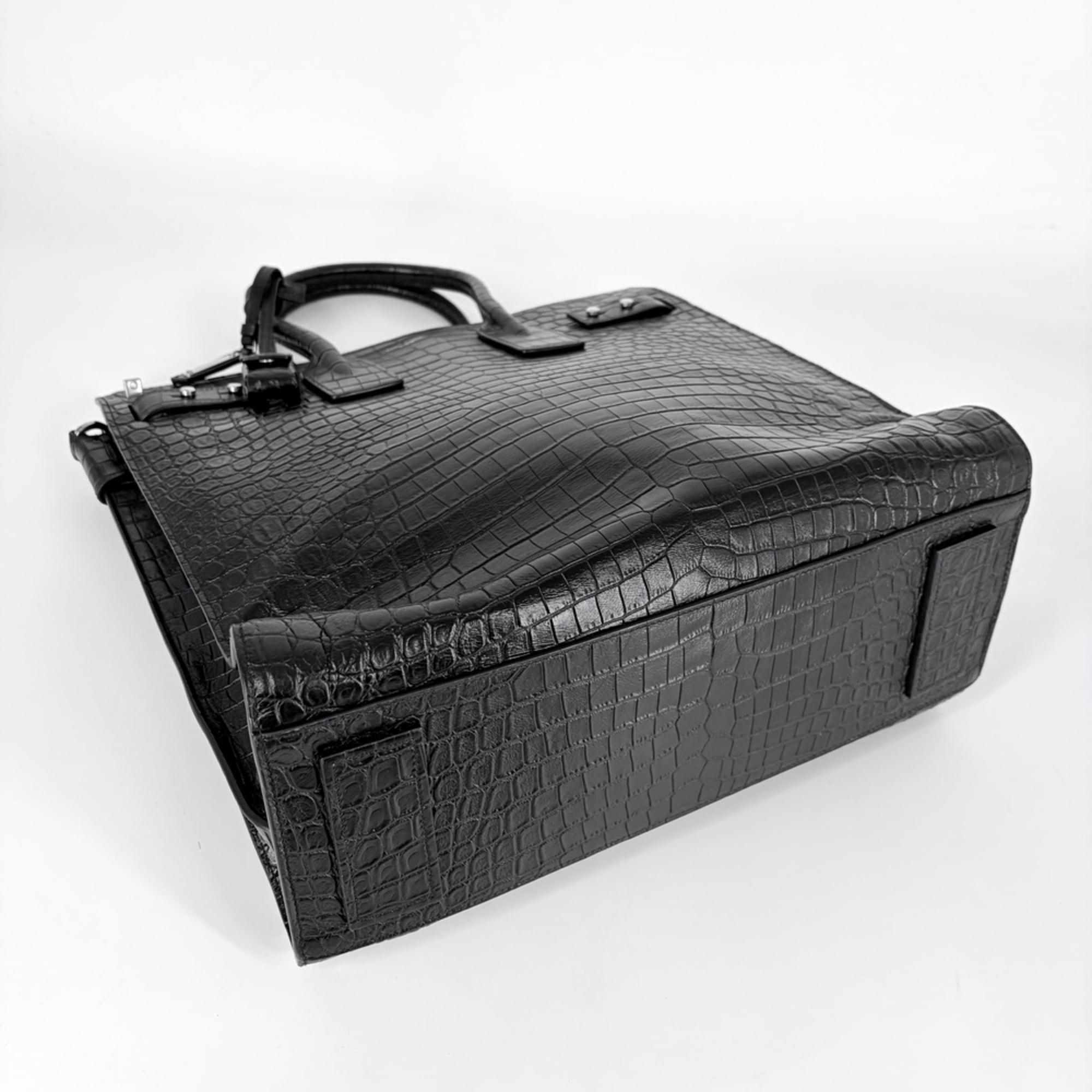 Saint Laurent Black Leather Handbag Shoulder Bag (Pre-Owned)